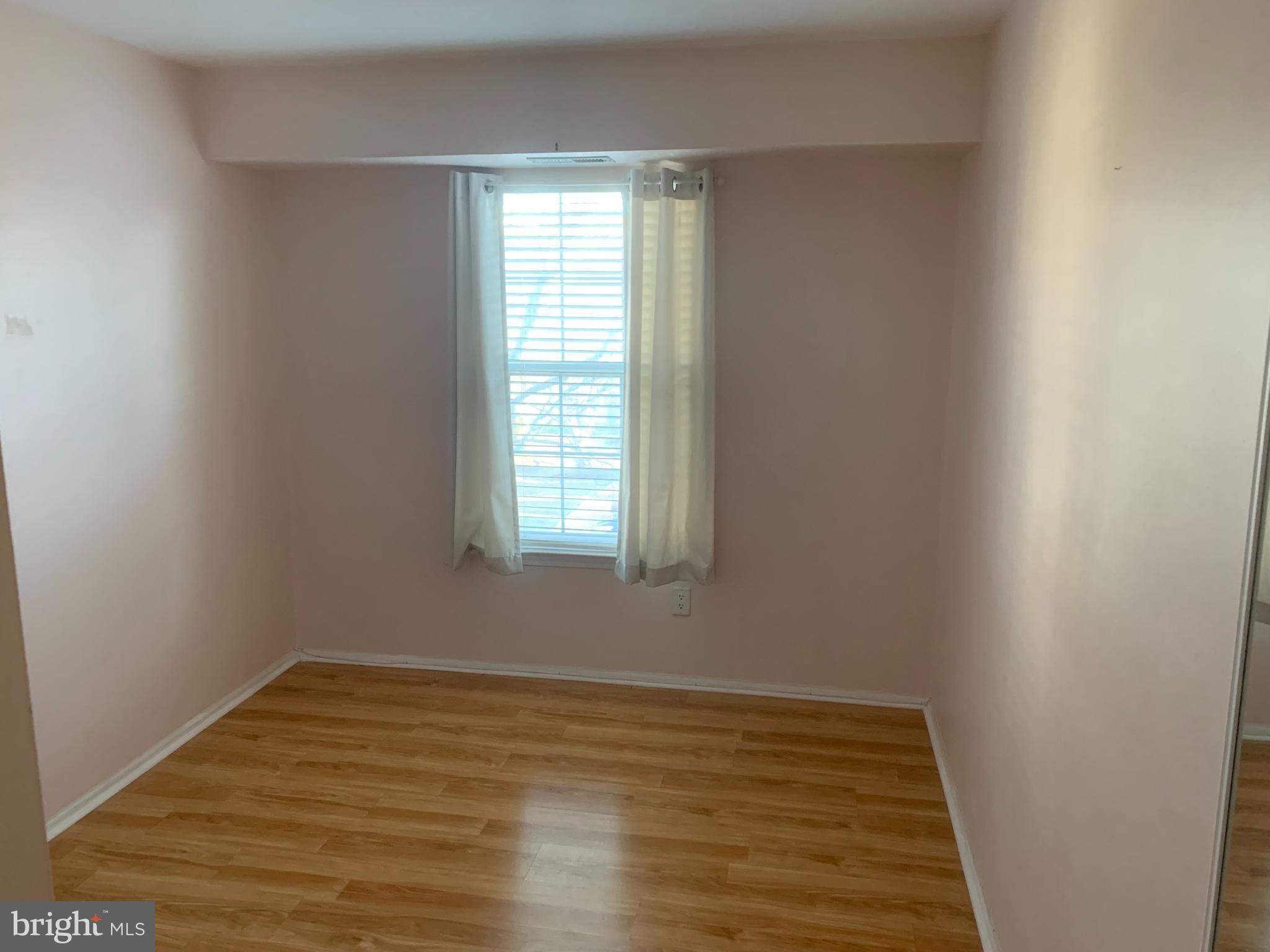NEWTOWN GRANT - Residential Lease