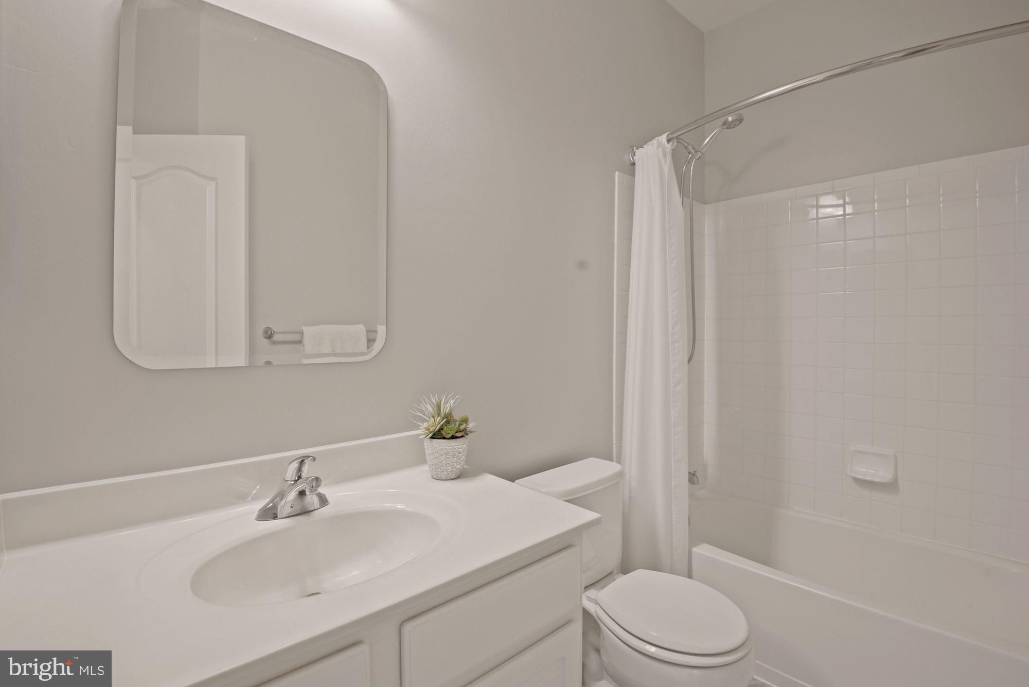 KING FARM BAILEYS COMMON - Residential