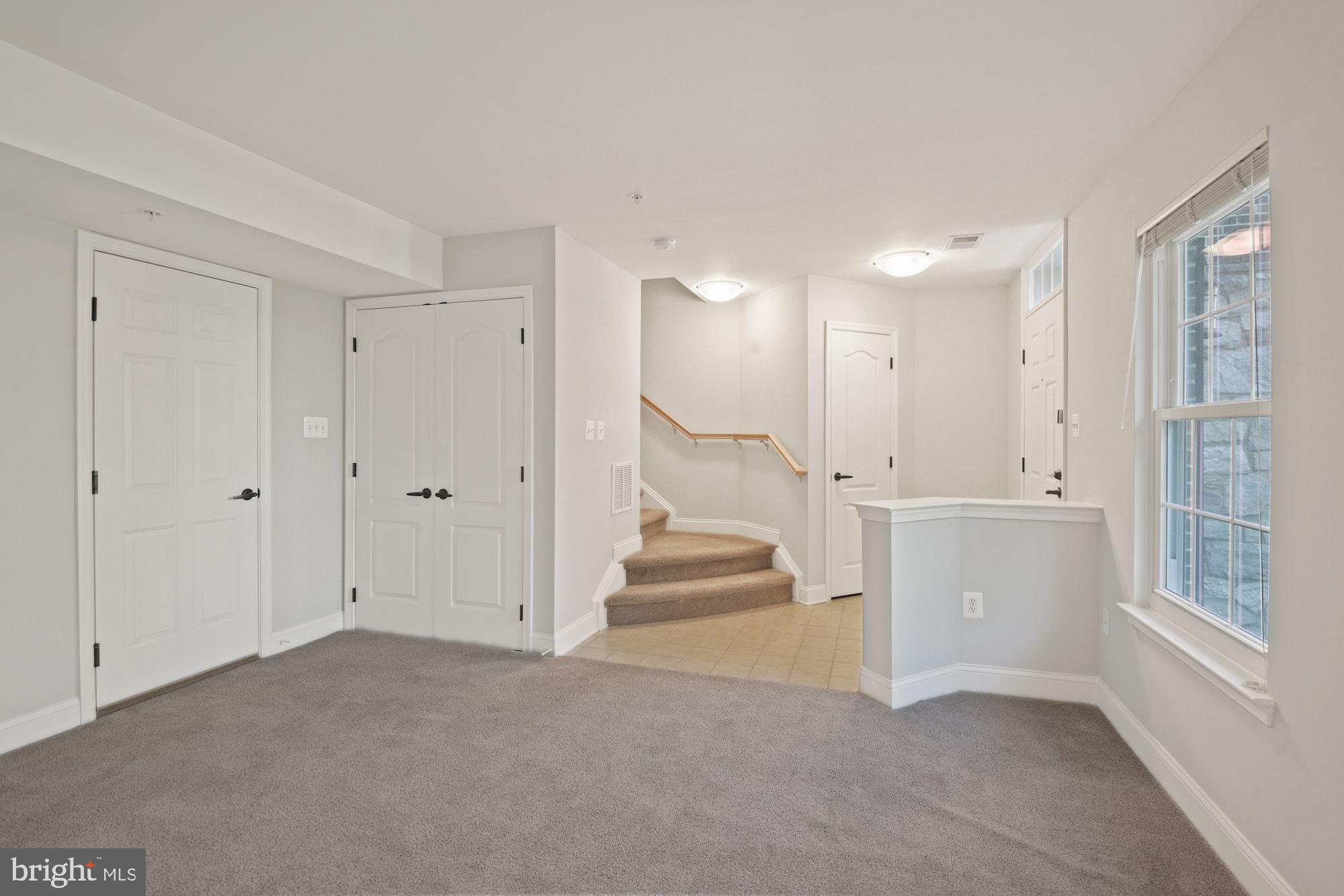 KING FARM BAILEYS COMMON - Residential