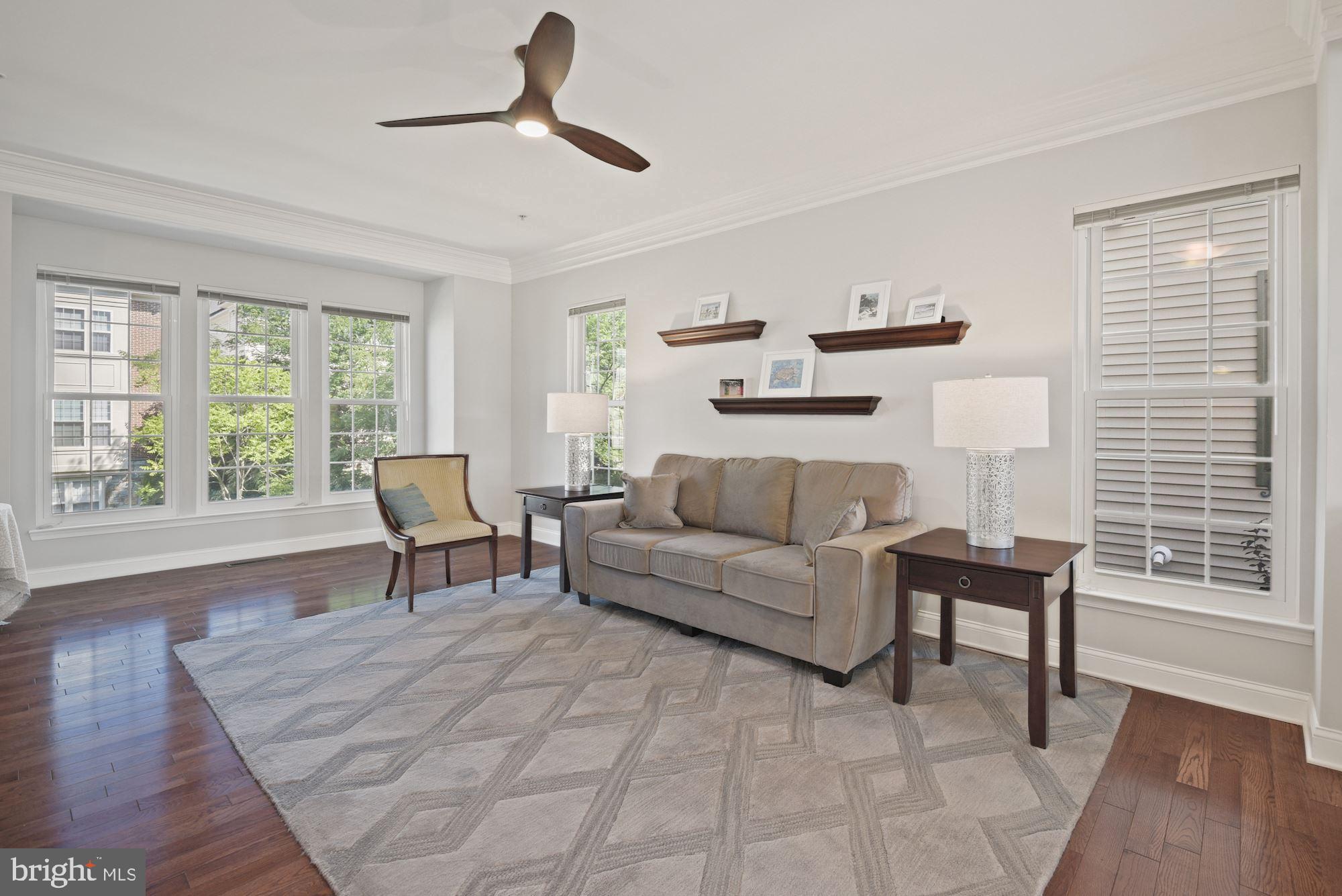 KING FARM BAILEYS COMMON - Residential