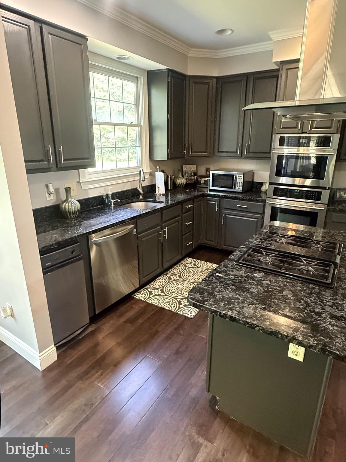 WOODMORE SOUTH - Residential