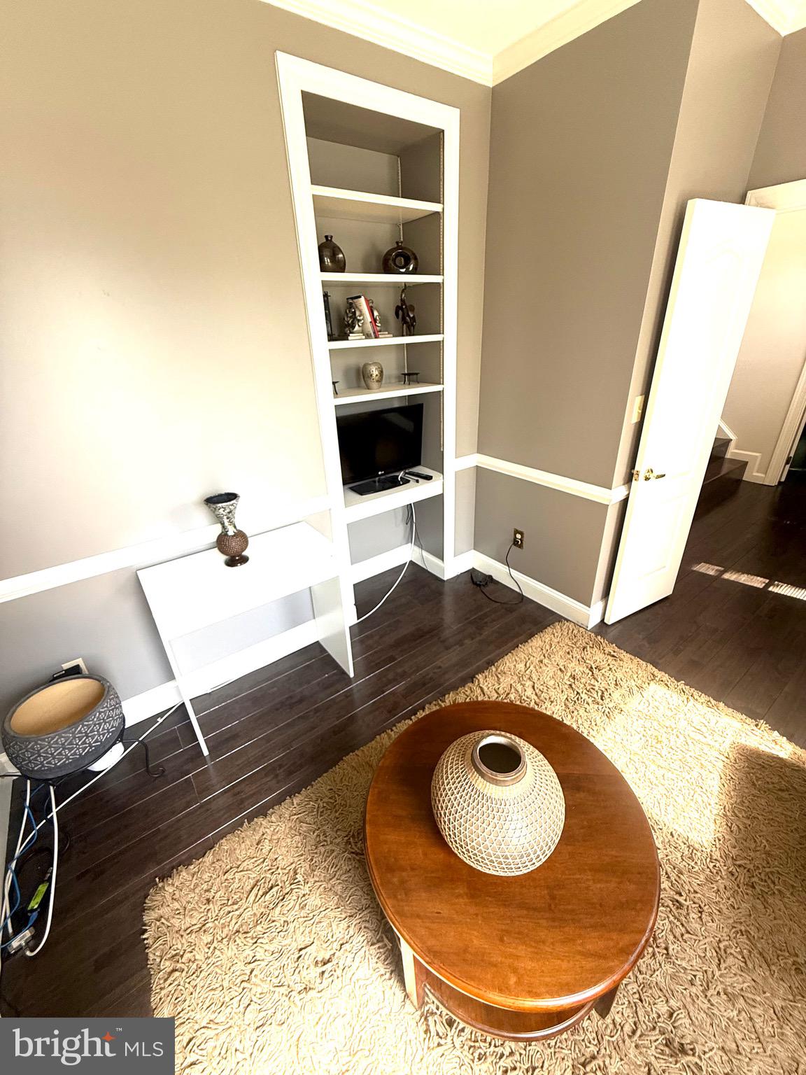 WOODMORE SOUTH - Residential