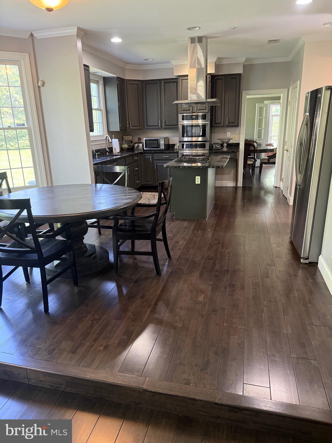 WOODMORE SOUTH - Residential