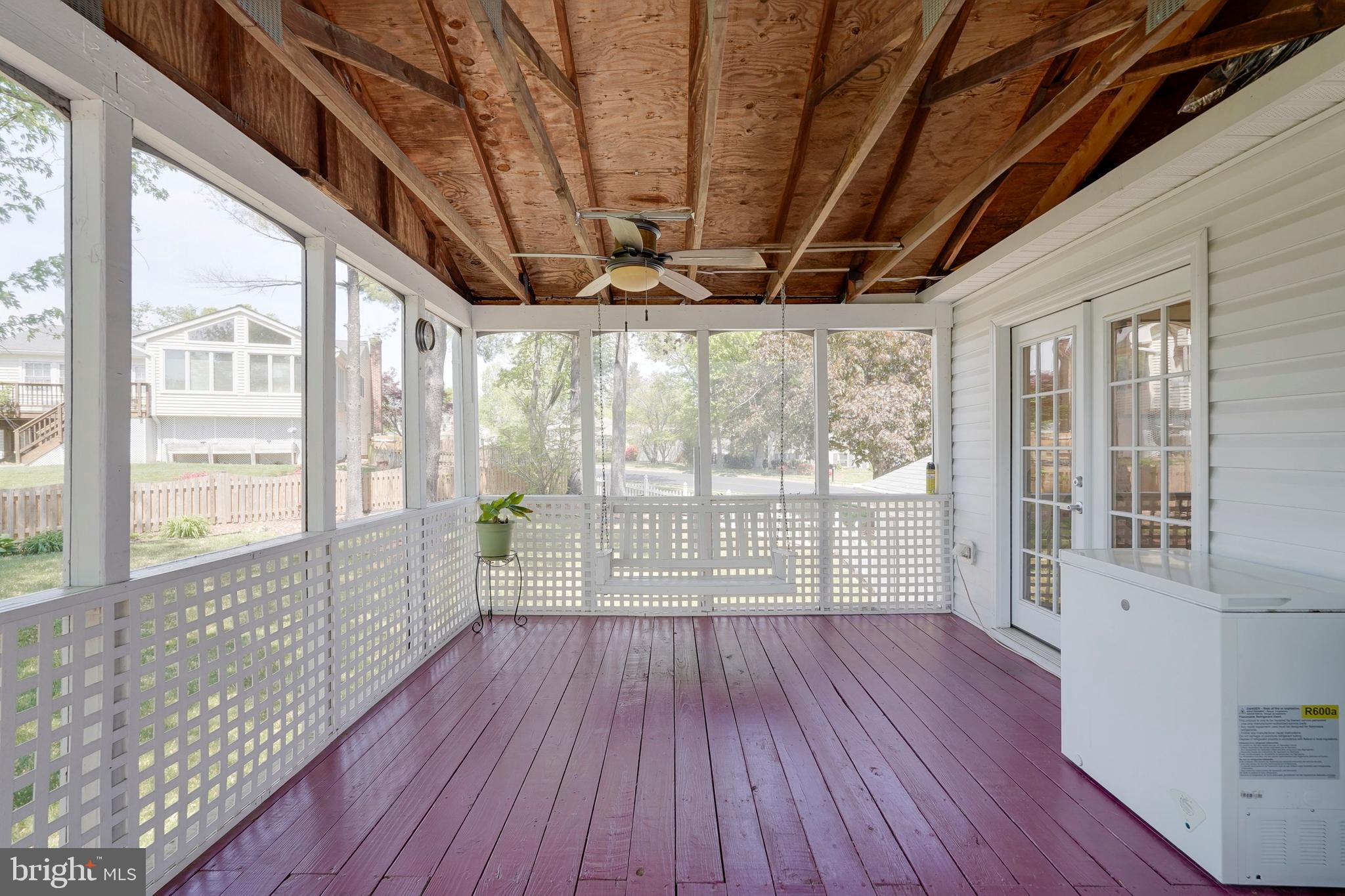 FOX MILL ESTATES - Residential