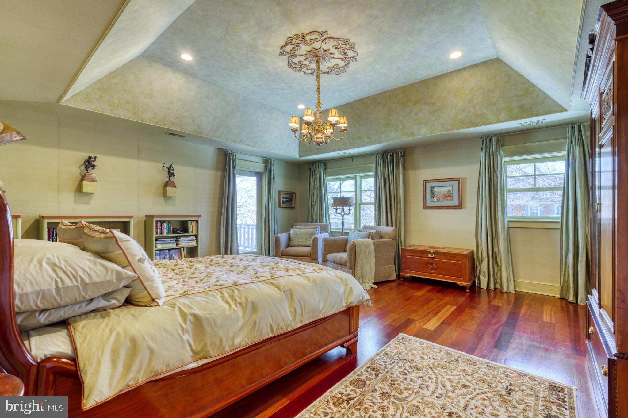 ASHTON HEIGHTS - Residential