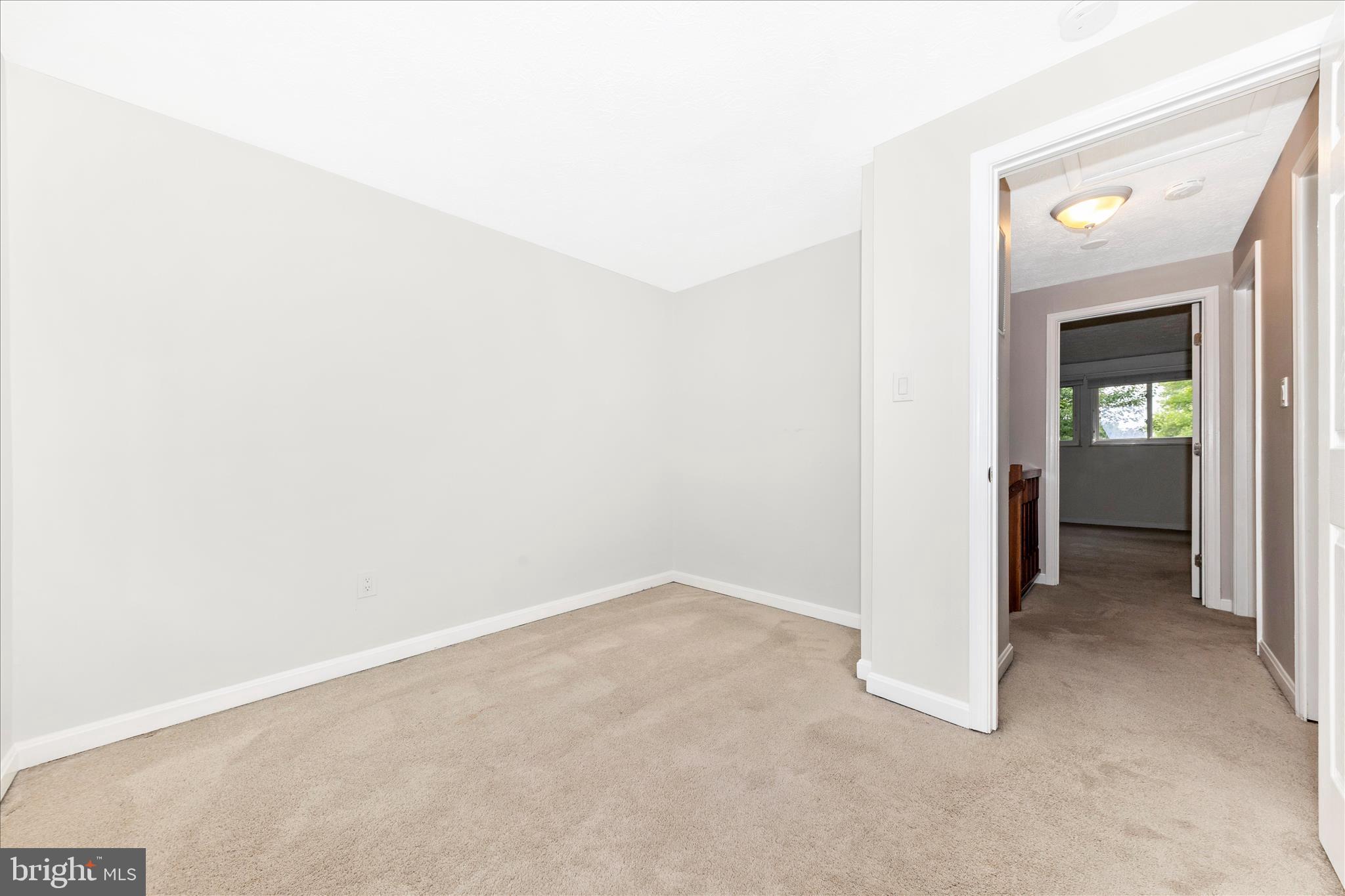 OLNEY OAKS - Residential