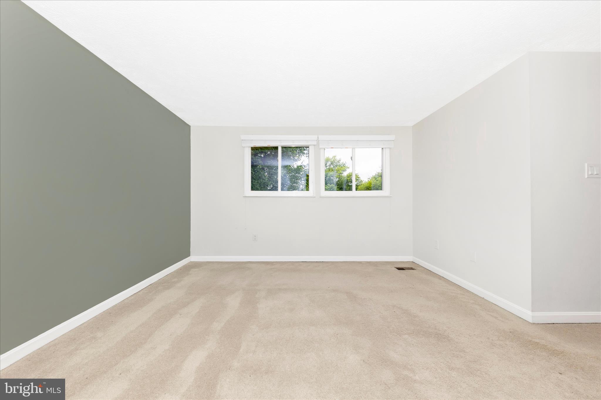 OLNEY OAKS - Residential
