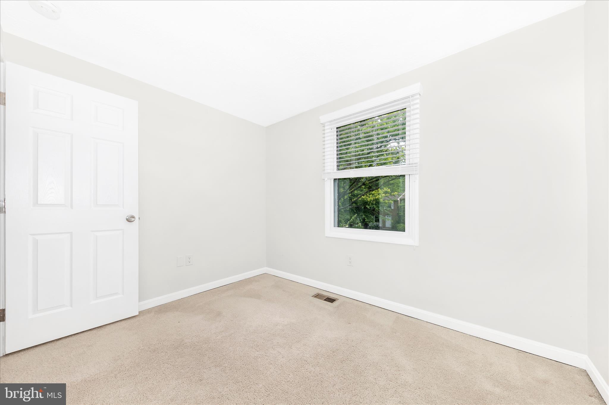 OLNEY OAKS - Residential