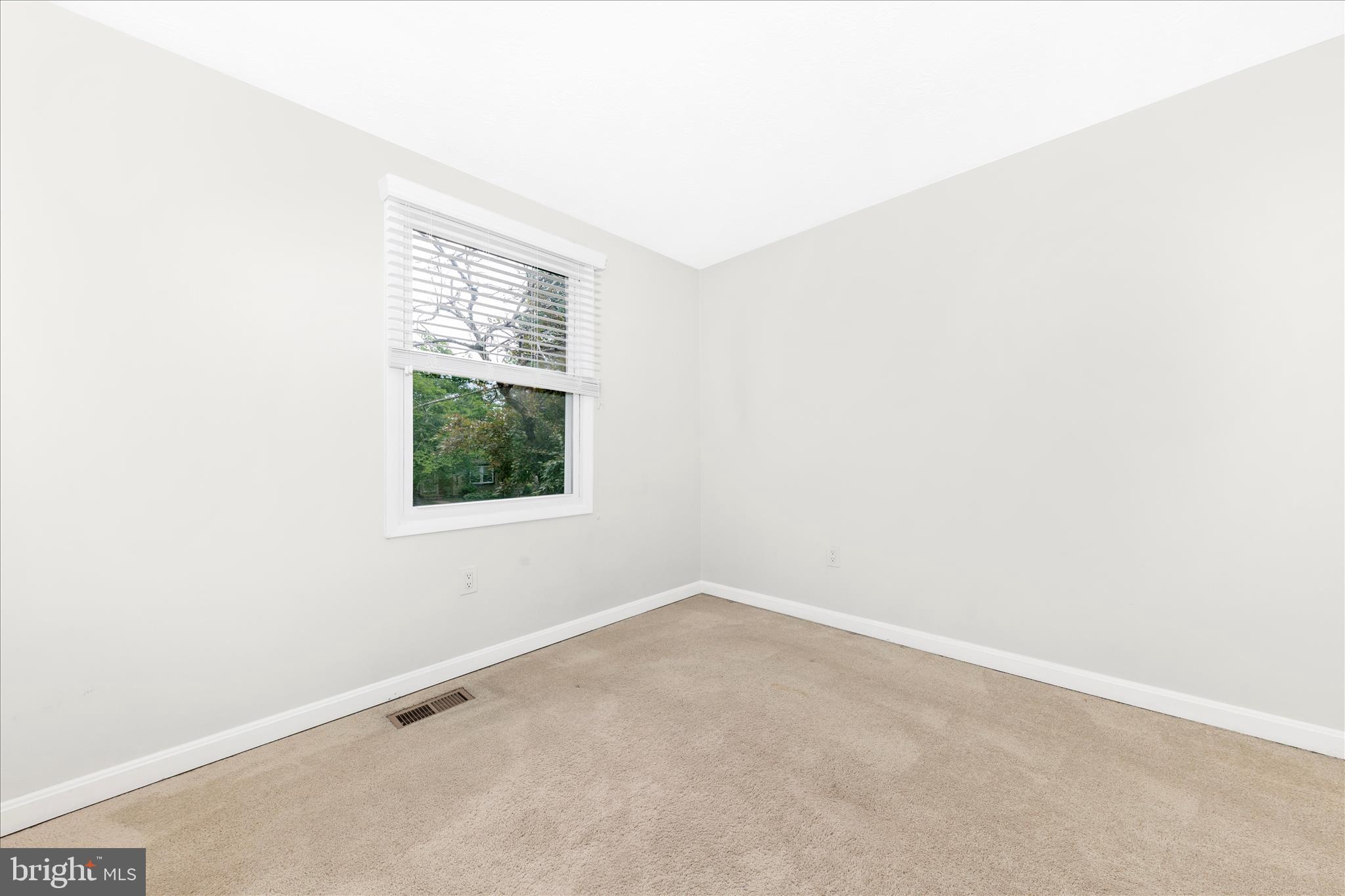 OLNEY OAKS - Residential