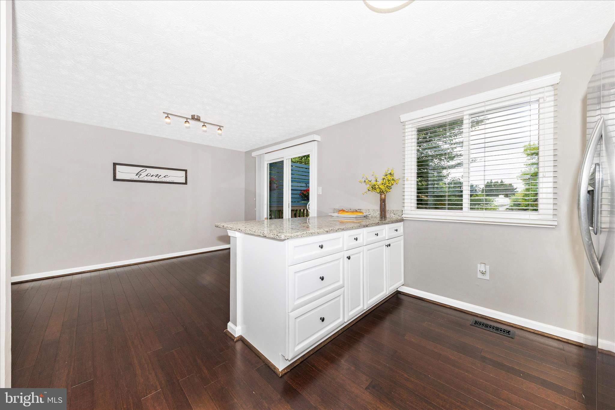 OLNEY OAKS - Residential
