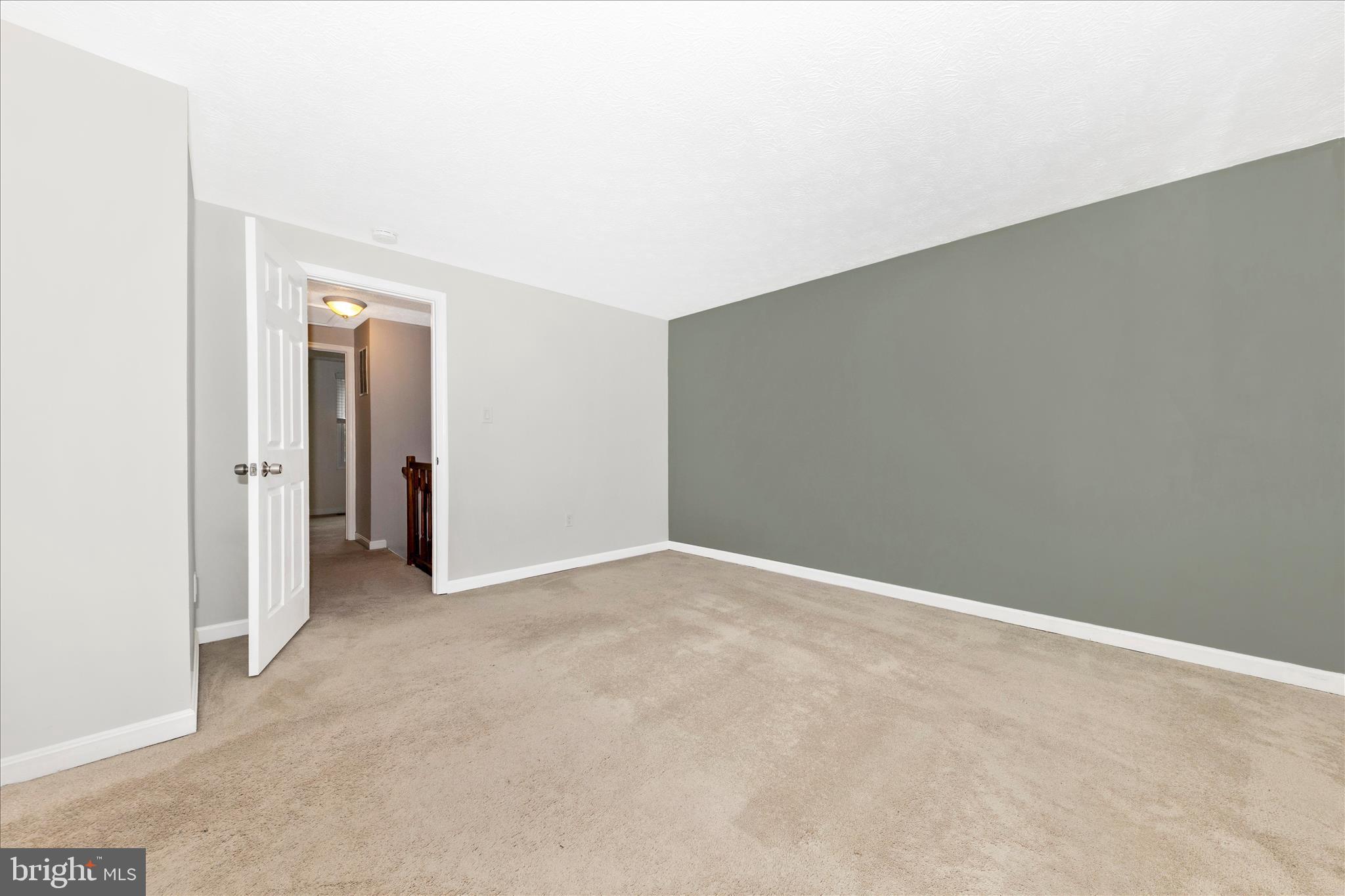 OLNEY OAKS - Residential