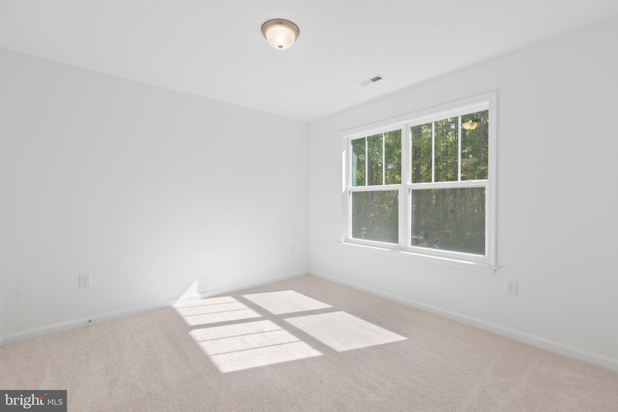 WESTMORELAND SHORES - Residential