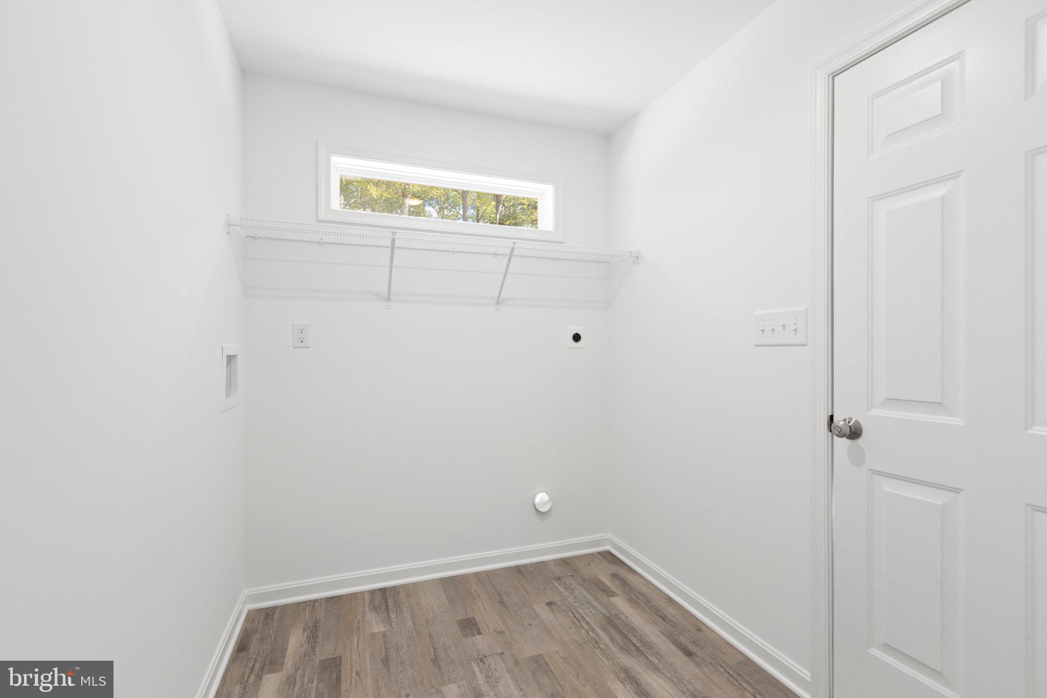 WESTMORELAND SHORES - Residential