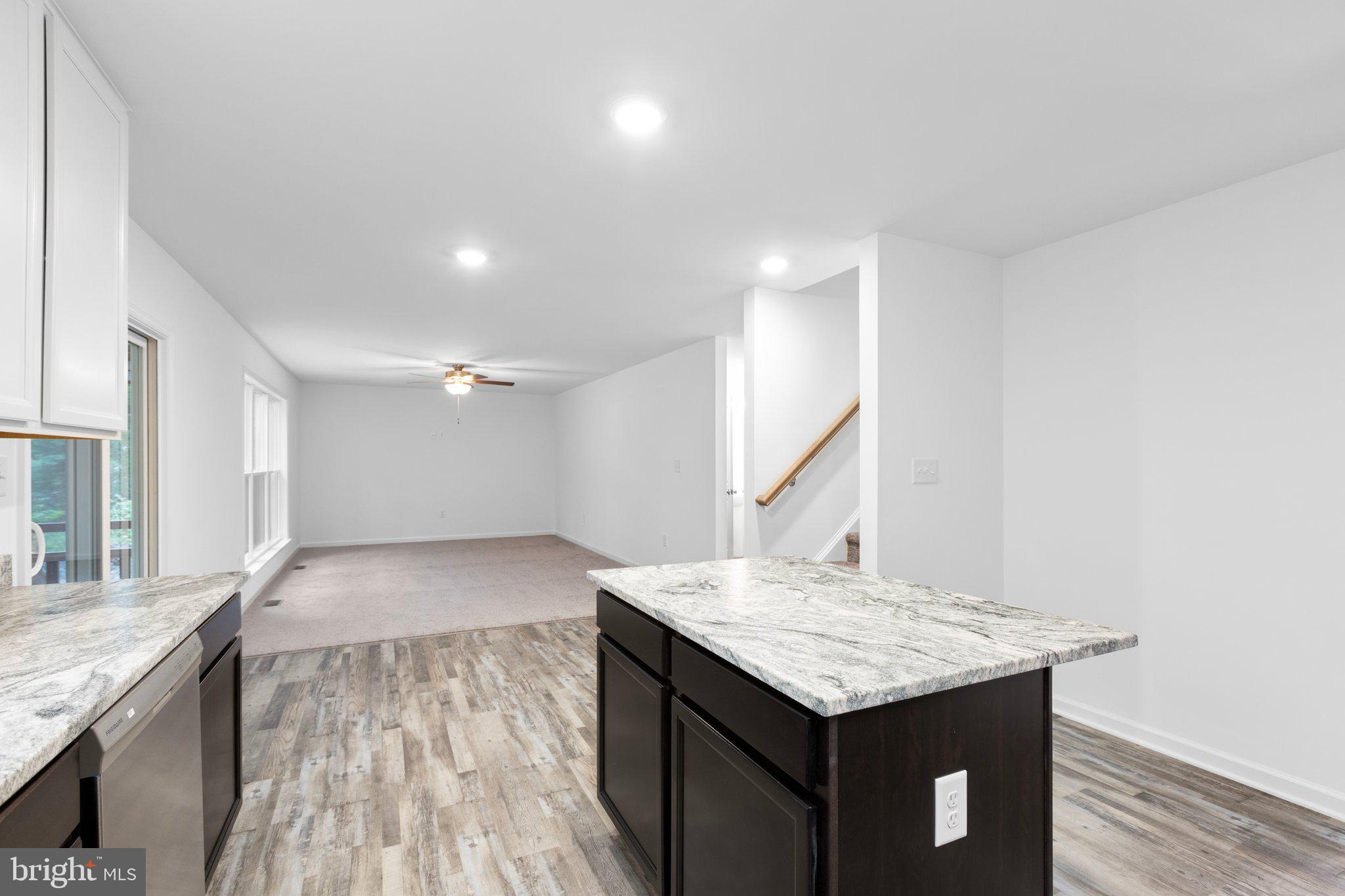WESTMORELAND SHORES - Residential