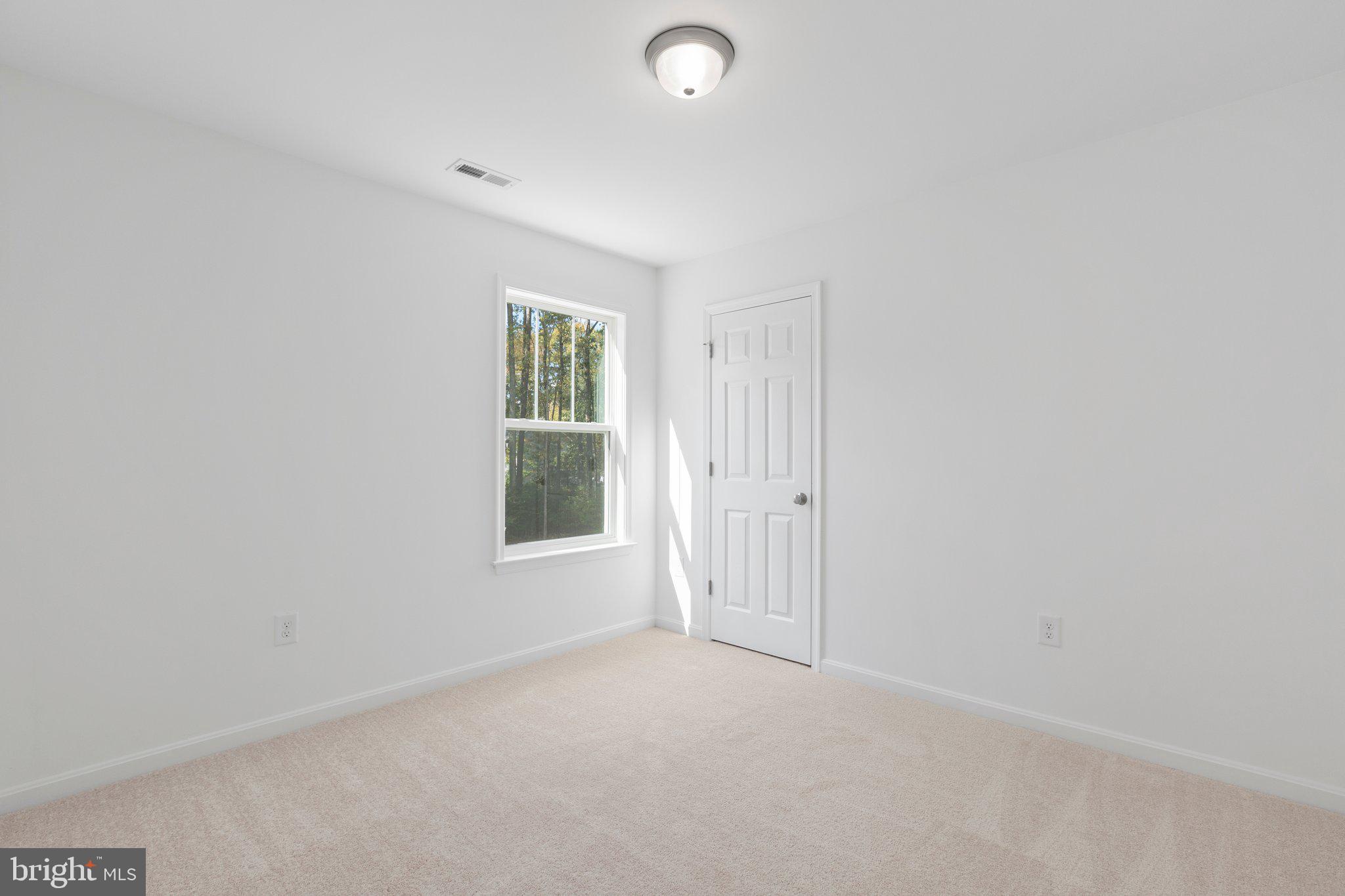 WESTMORELAND SHORES - Residential