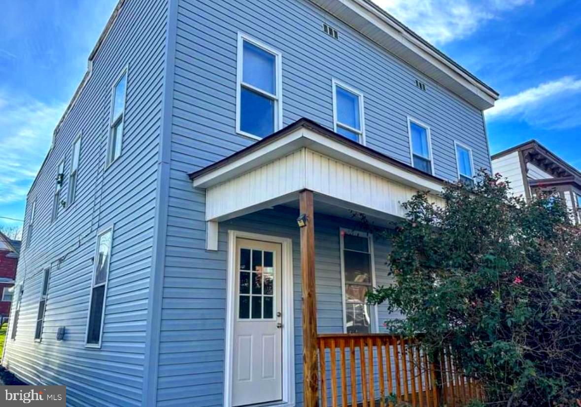 SOUTH END - Residential Lease