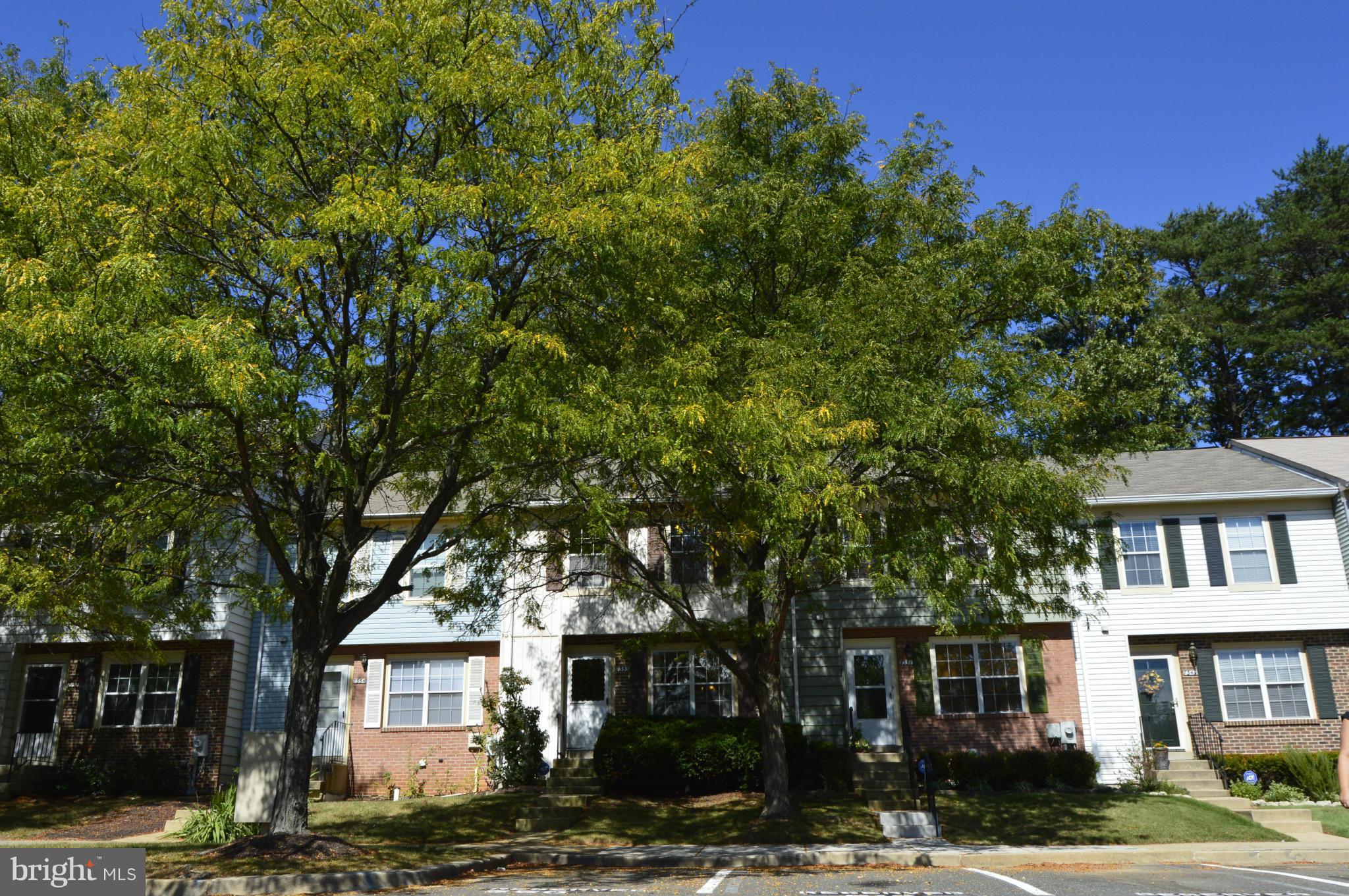 GREEN OAK TOWNES - Residential