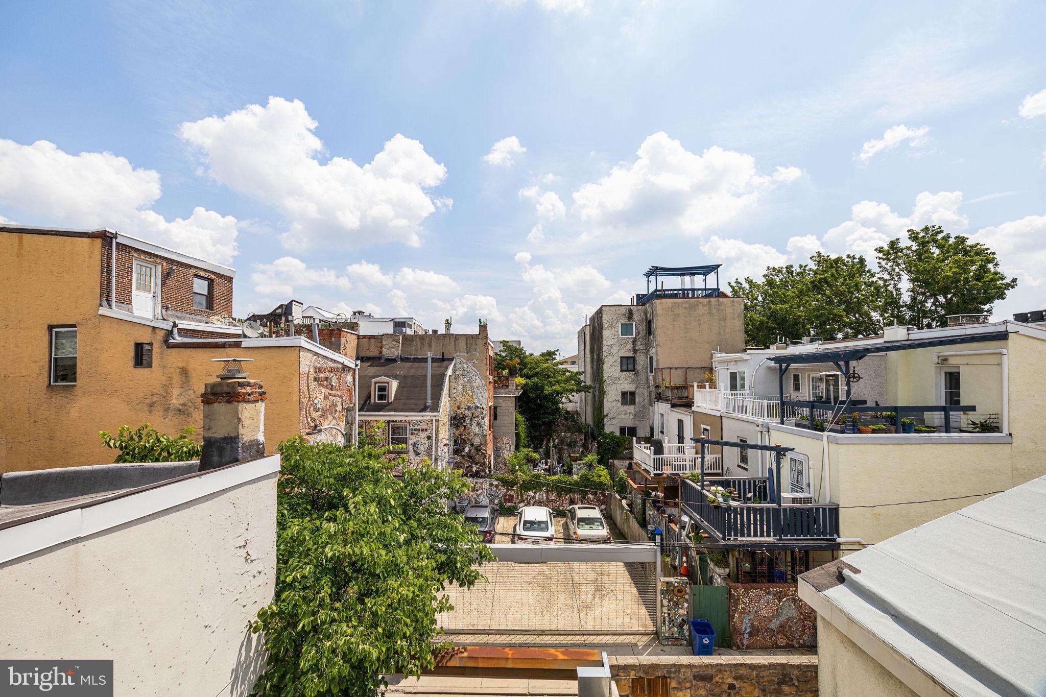 BELLA VISTA - Residential