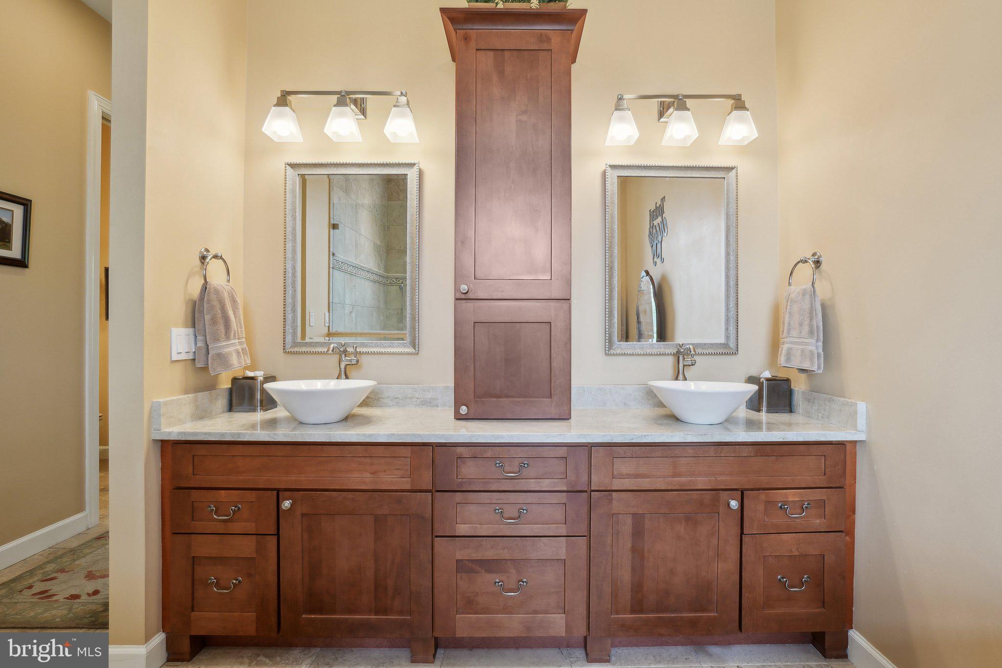 PARK MEADOWS - Residential