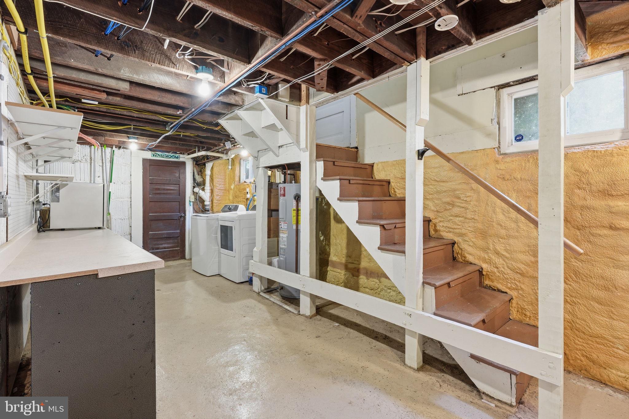 MURRAY HILL - Residential