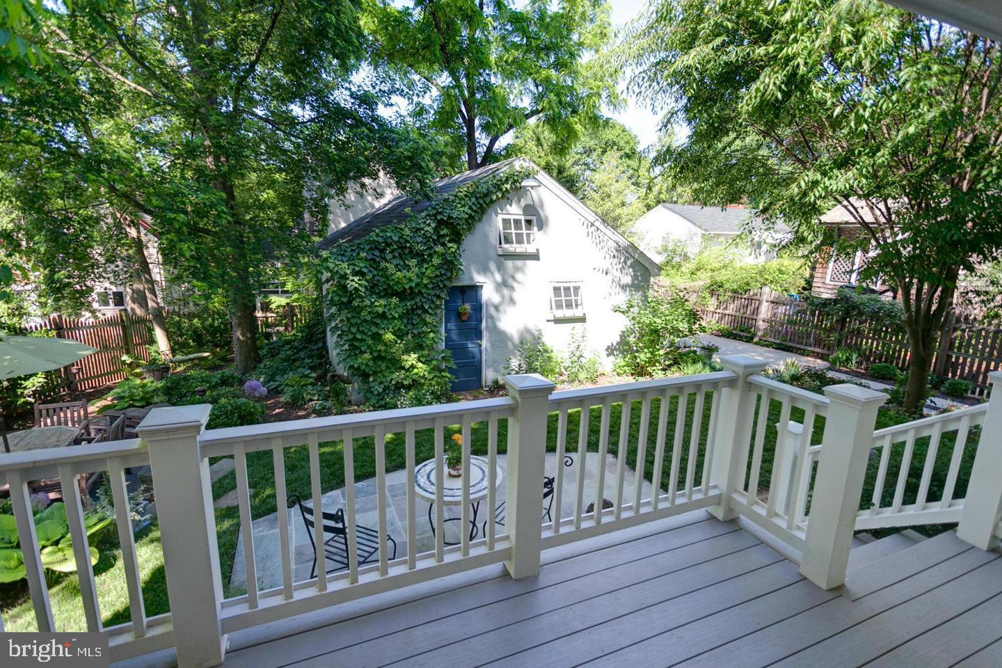 MURRAY HILL - Residential