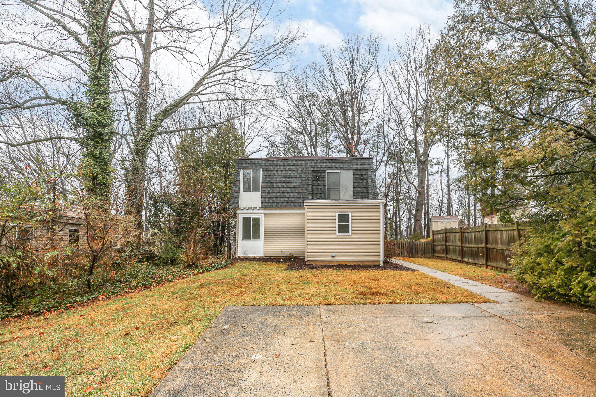 LAKE RIDGE - Residential