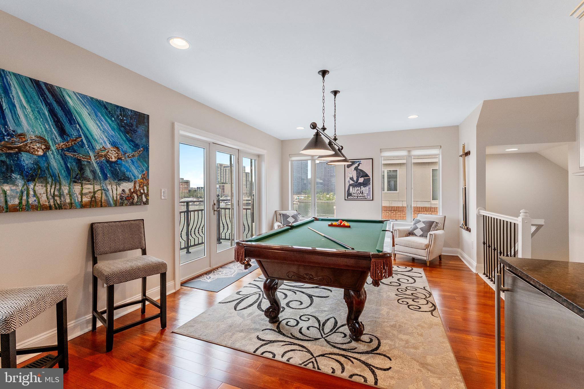 PIER HOMES AT HARBORVIEW - Residential
