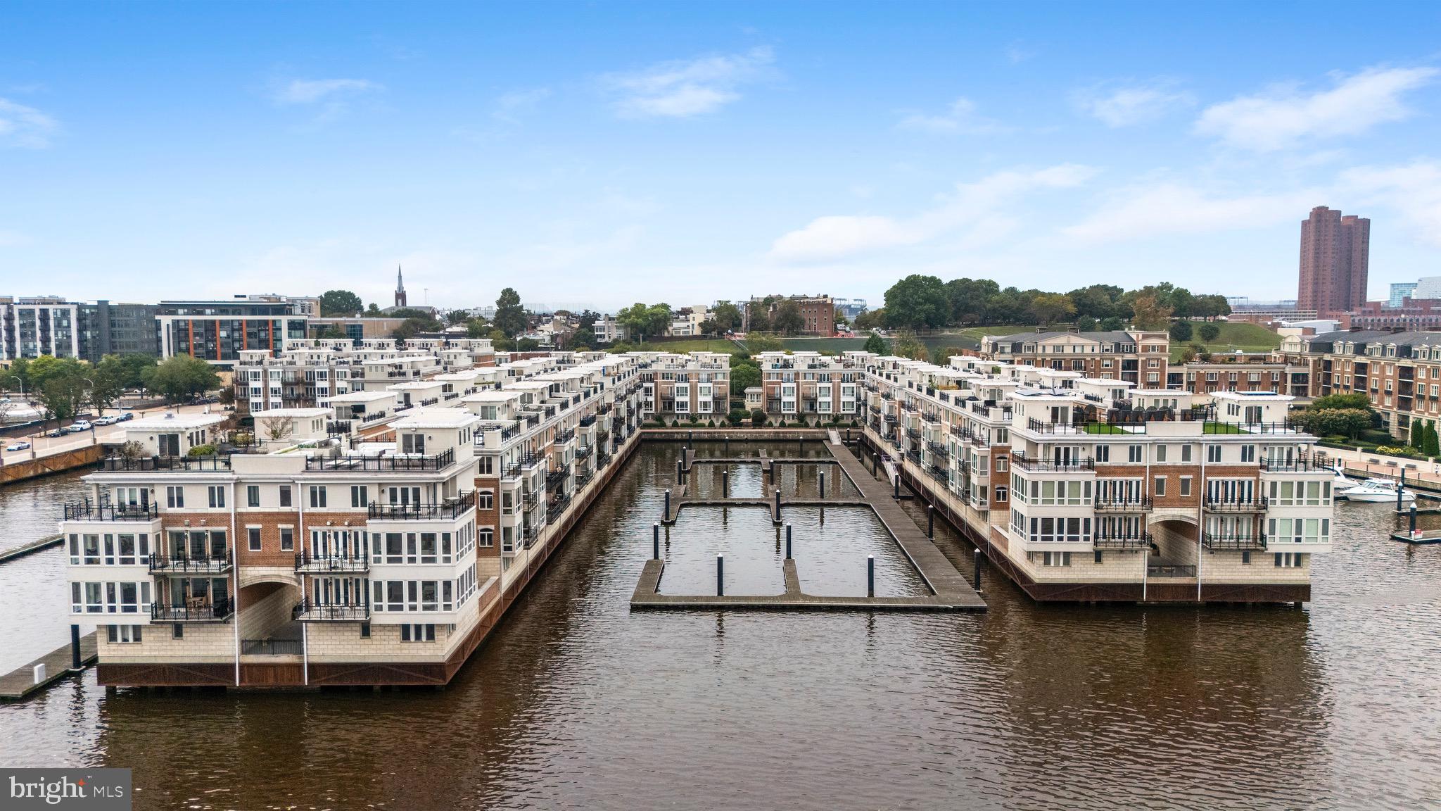 PIER HOMES AT HARBORVIEW - Residential