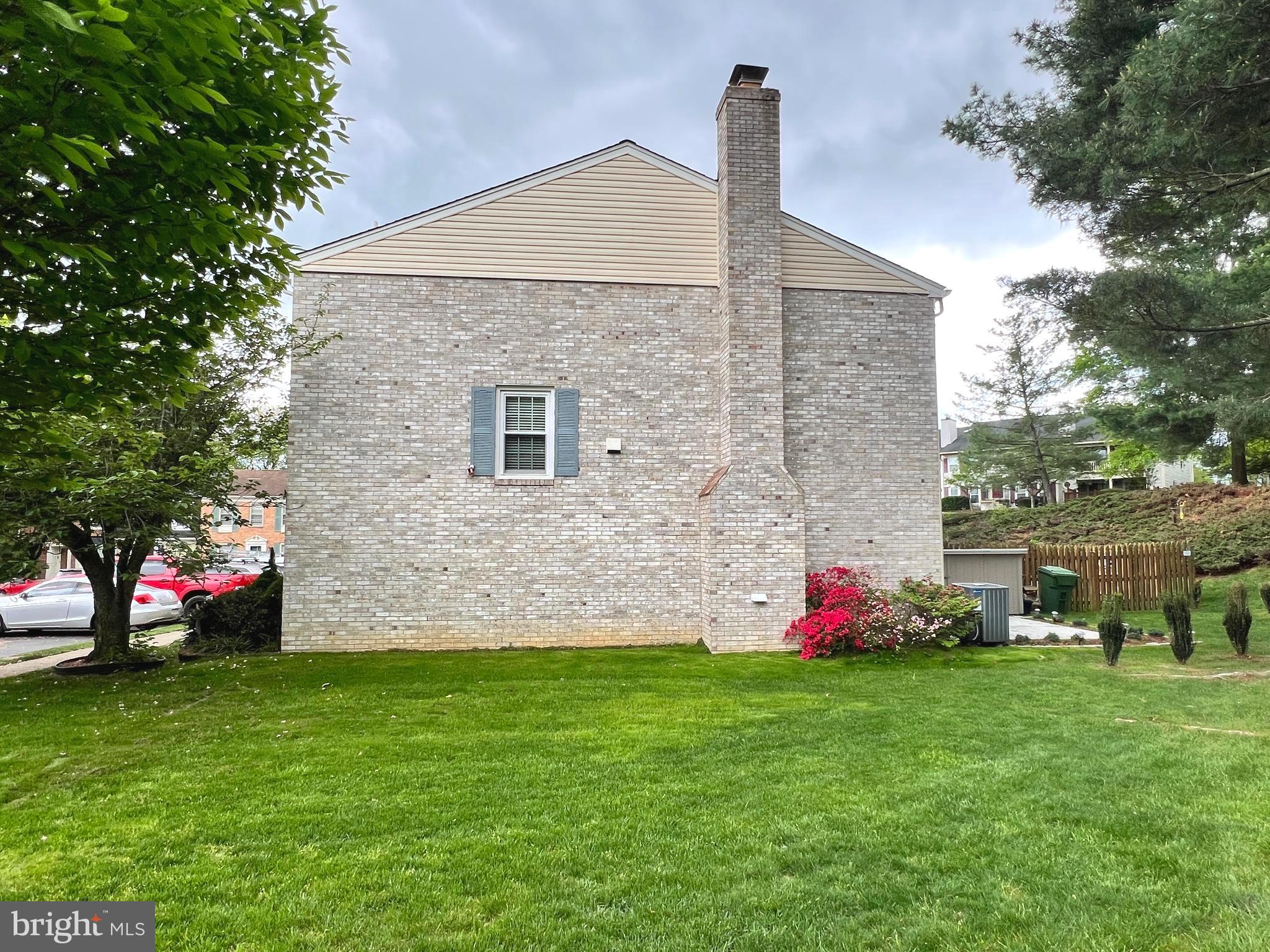 LAKE RIDGE - Residential
