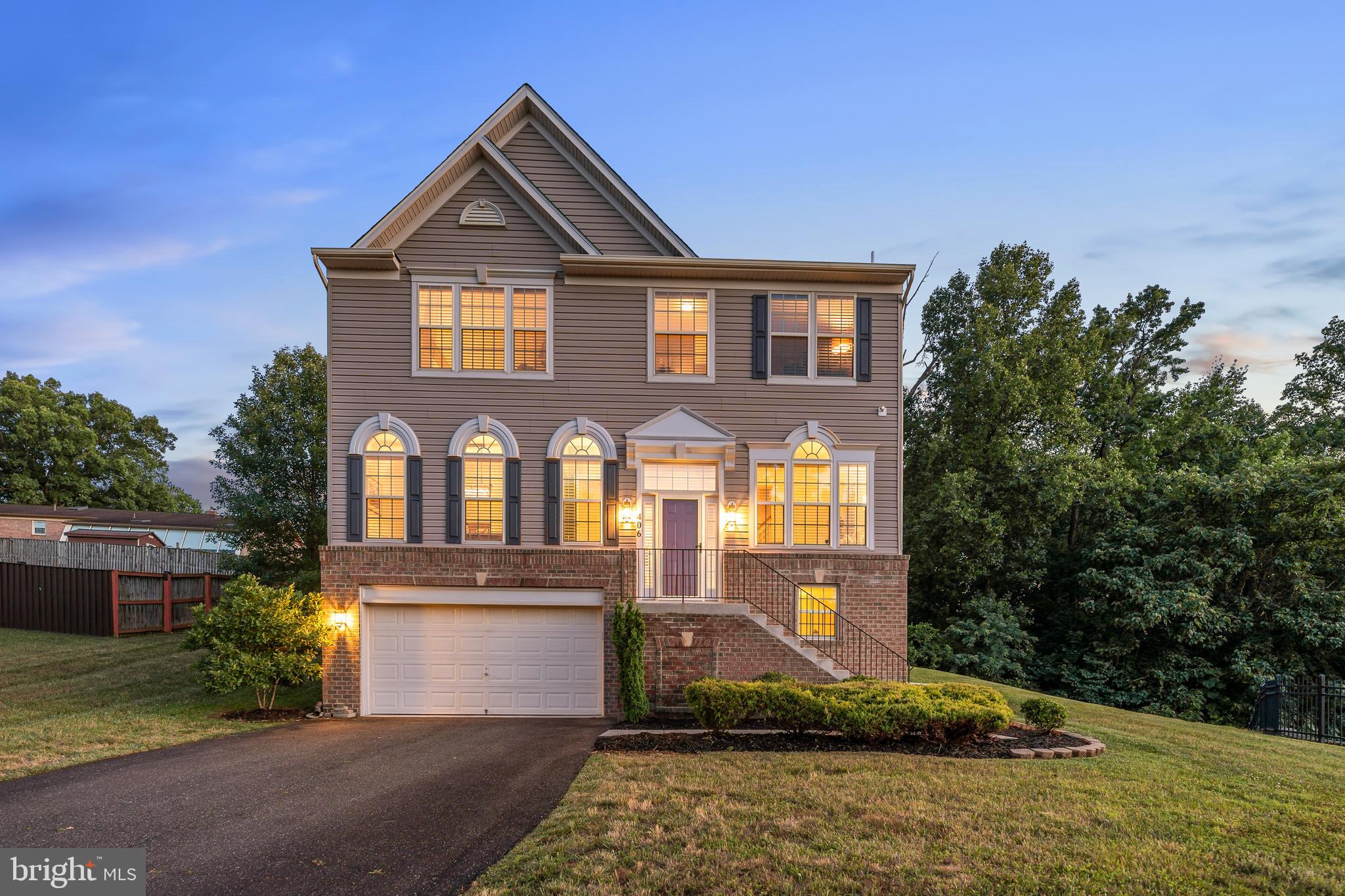 TANTALLON ON THE POTOMAC - Residential