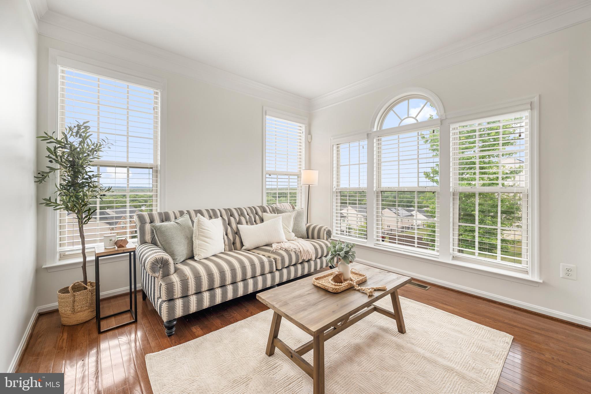 TANTALLON ON THE POTOMAC - Residential