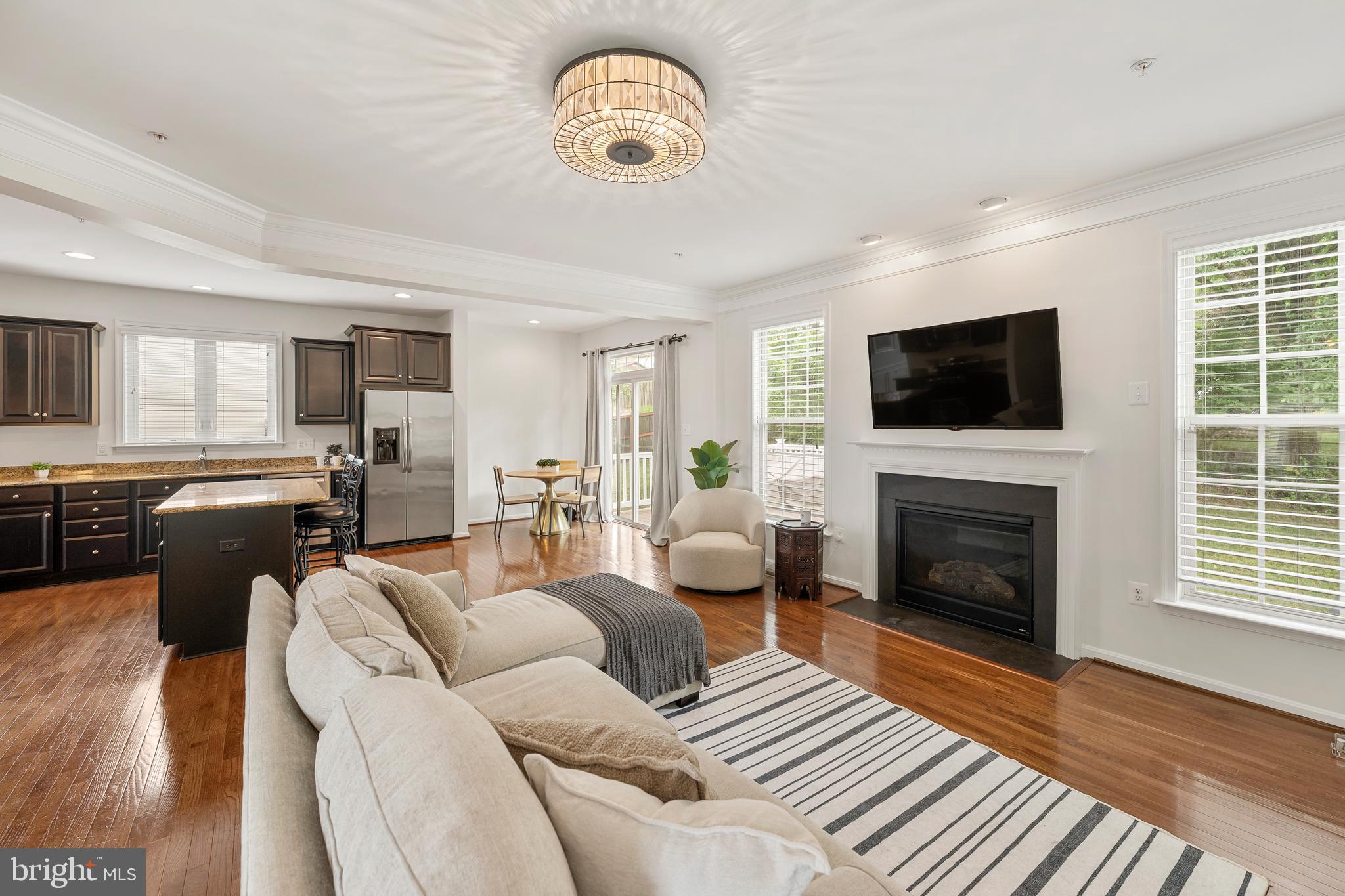 TANTALLON ON THE POTOMAC - Residential