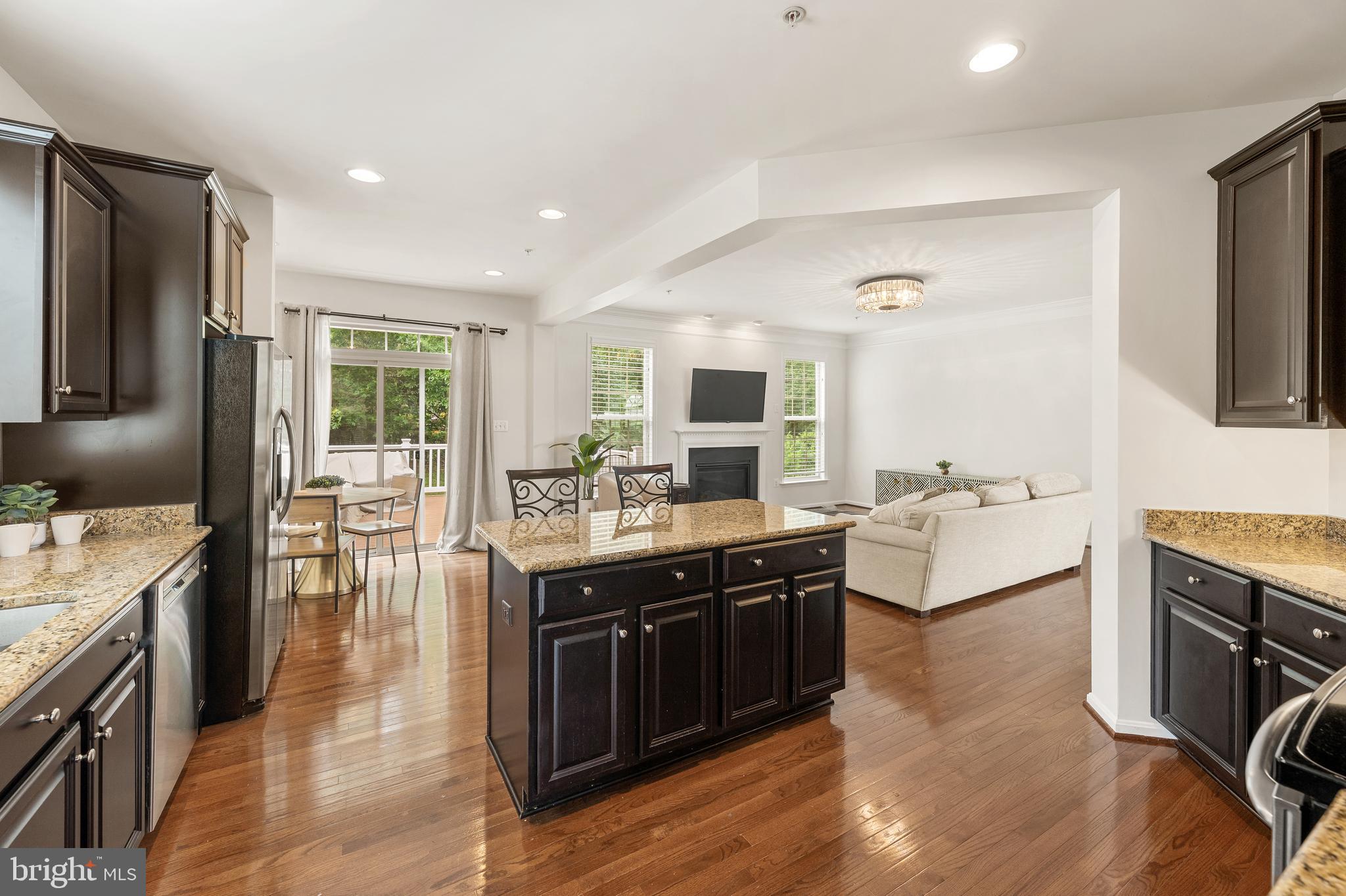 TANTALLON ON THE POTOMAC - Residential