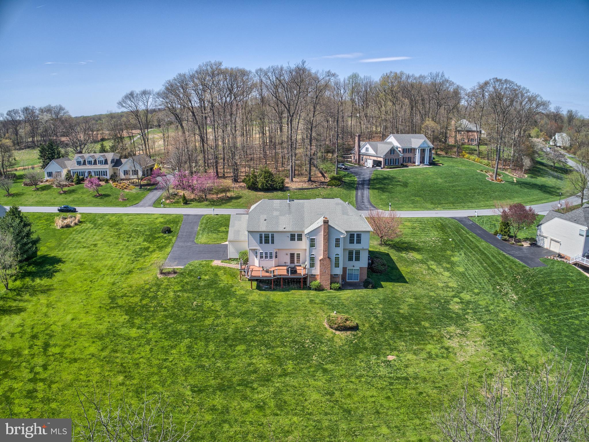 RIVER DOWNS - Residential