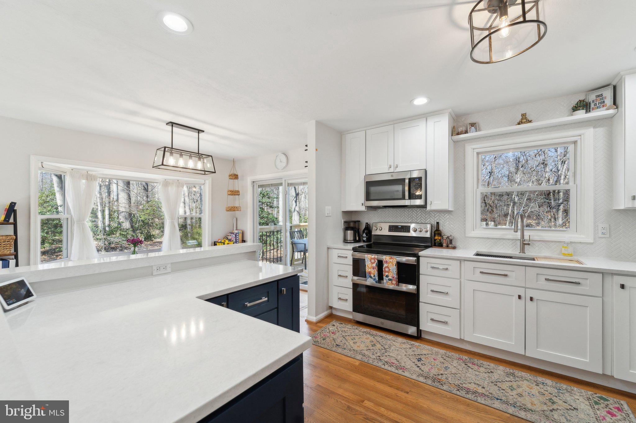 MOCKINGBIRD RIDGE - Residential