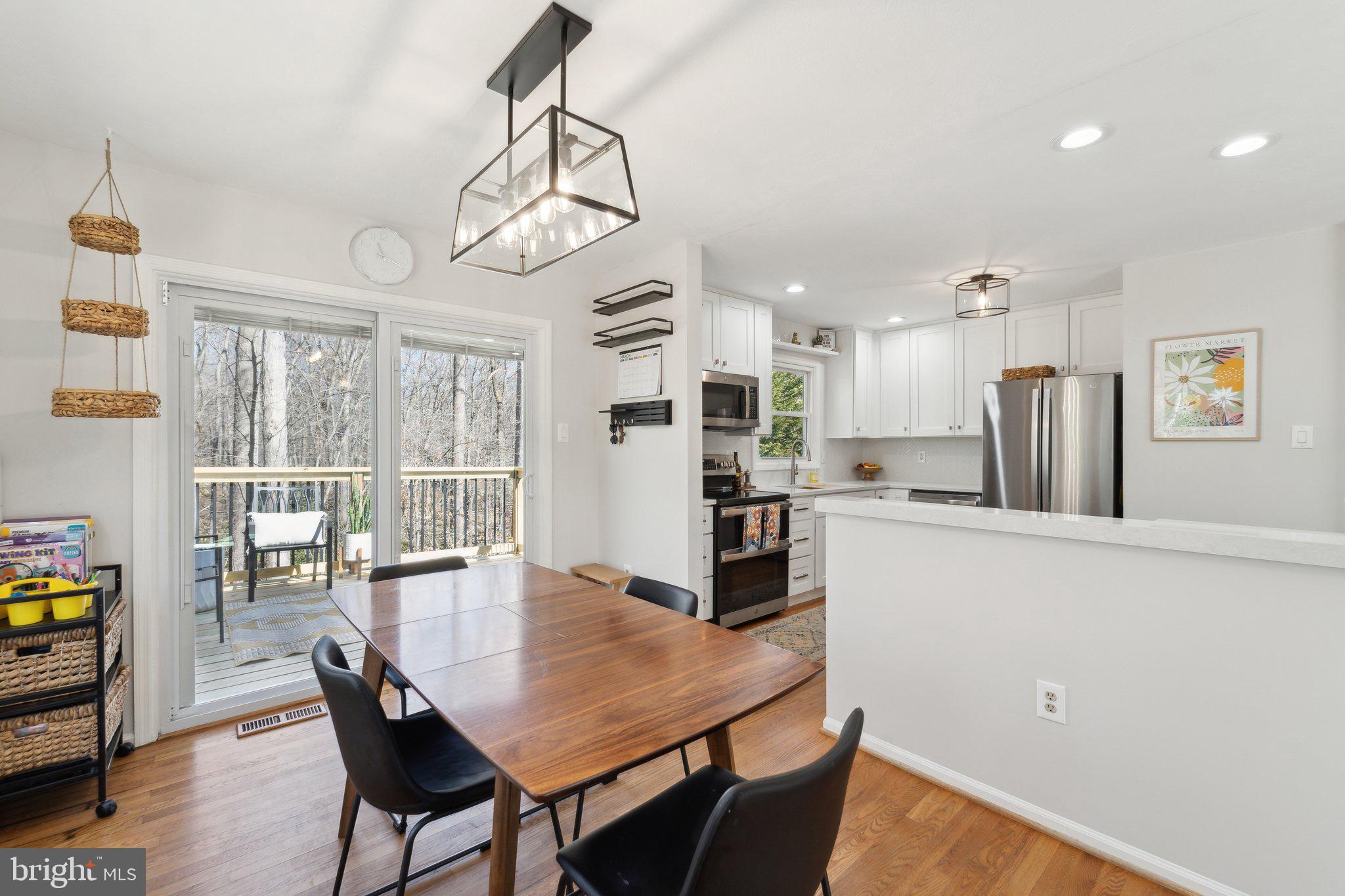 MOCKINGBIRD RIDGE - Residential