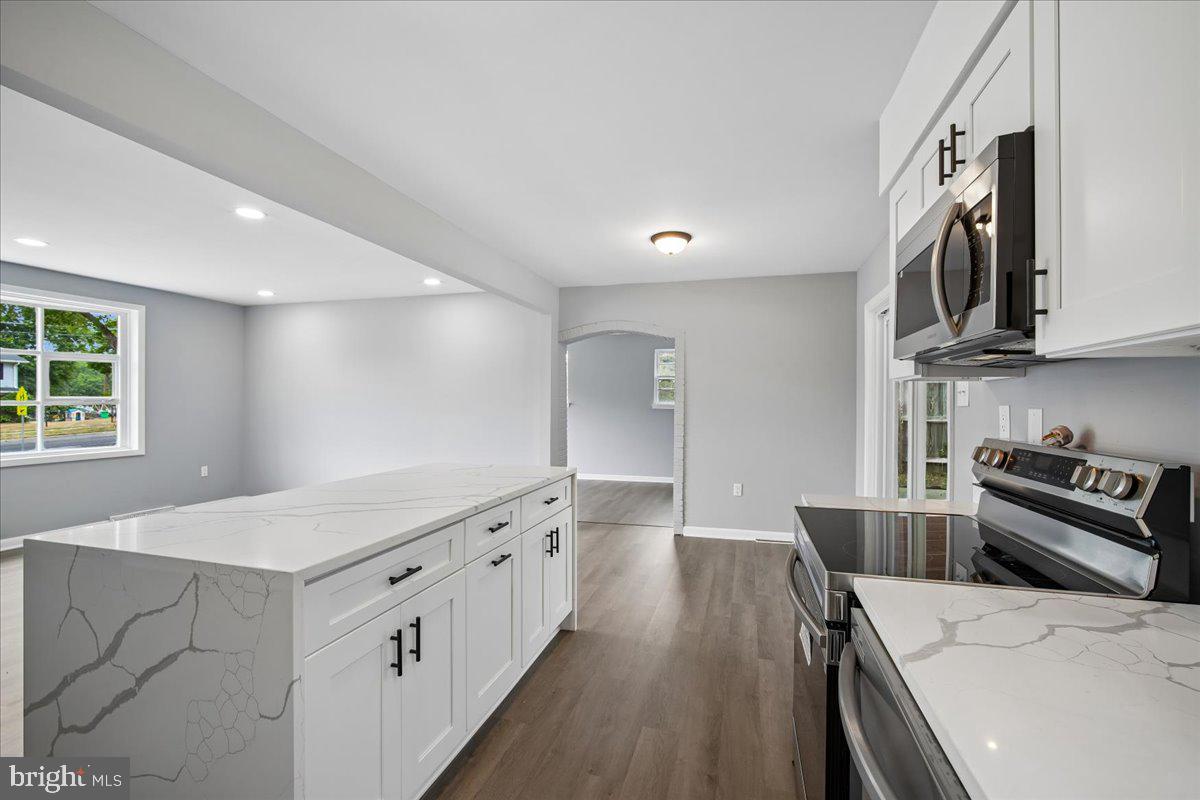 WOODBERRY FOREST - Residential
