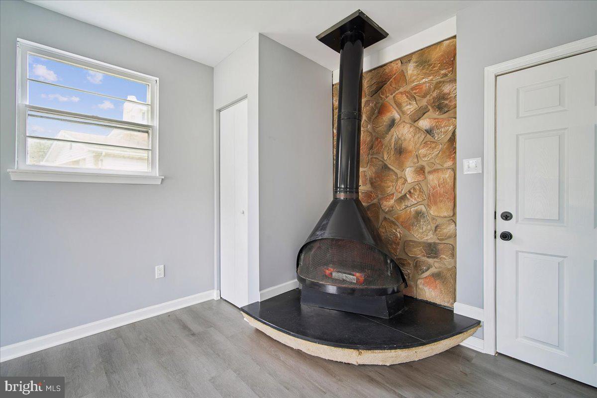 WOODBERRY FOREST - Residential
