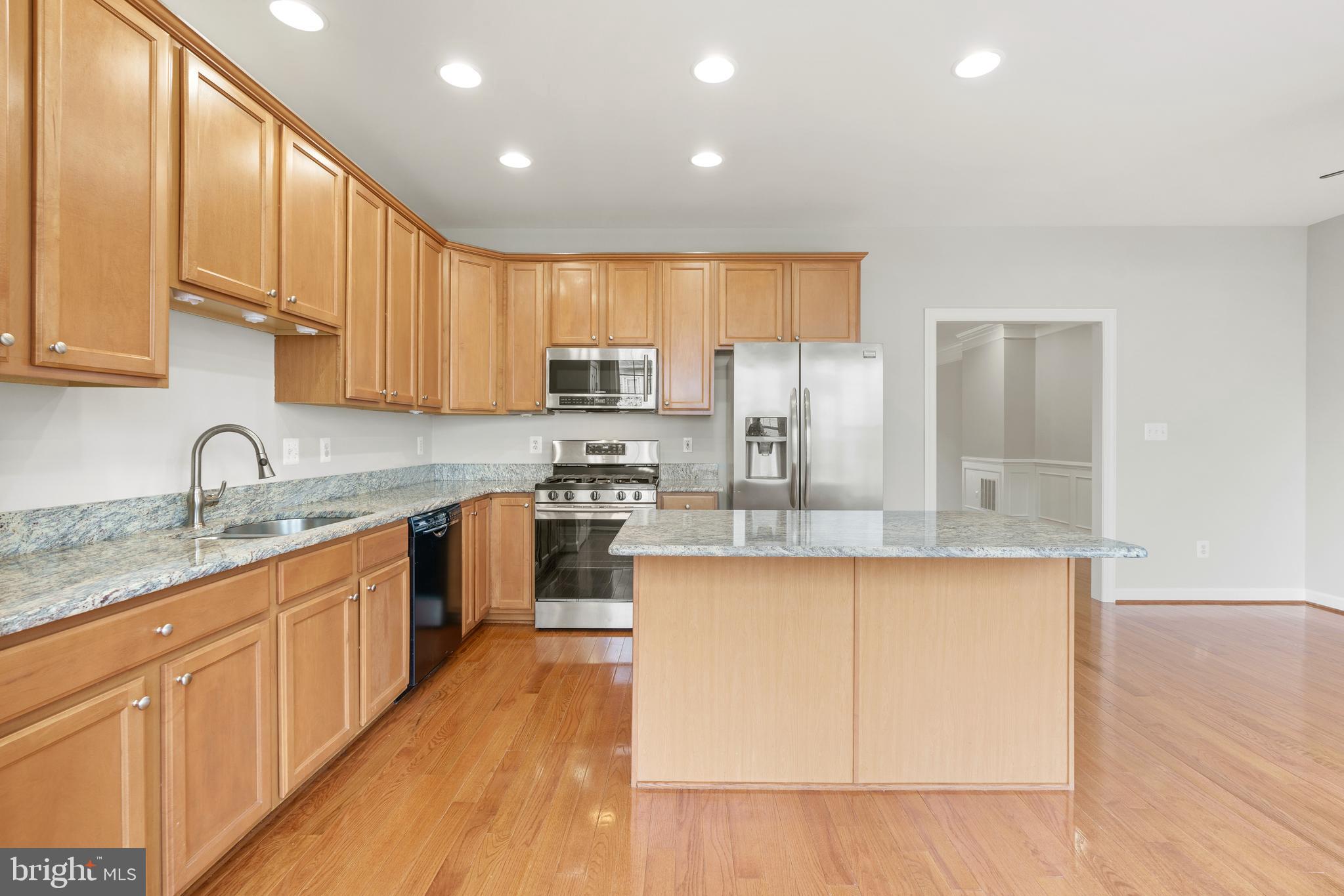 NORTHLAKE - Residential Lease