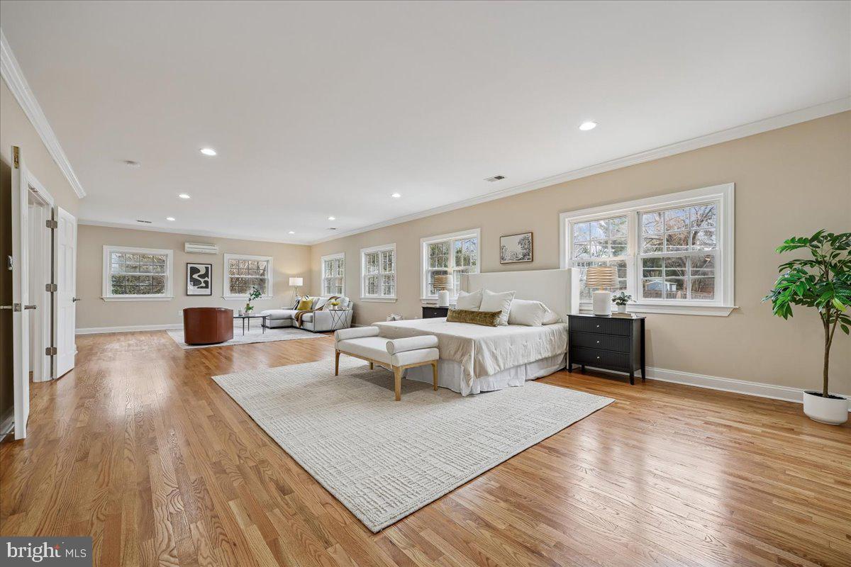 WEST CHEVY CHASE HEIGHTS - Residential