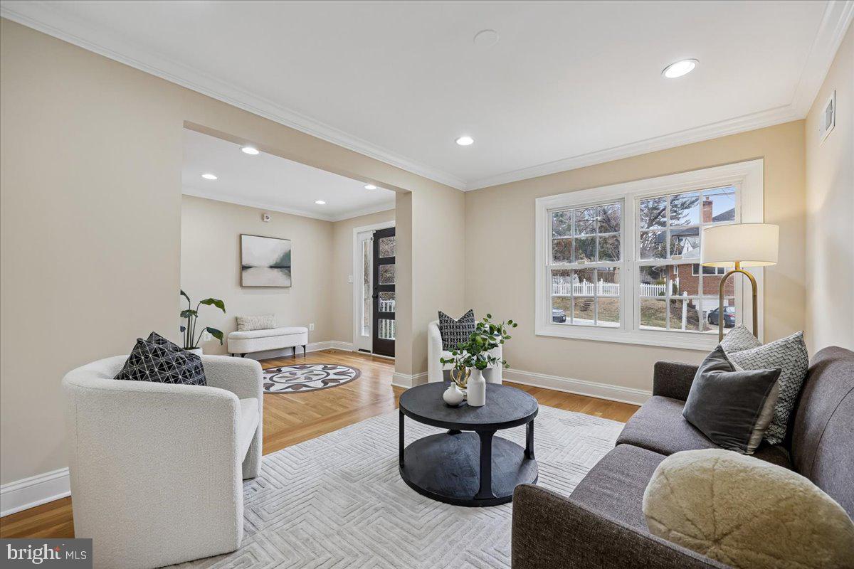 WEST CHEVY CHASE HEIGHTS - Residential