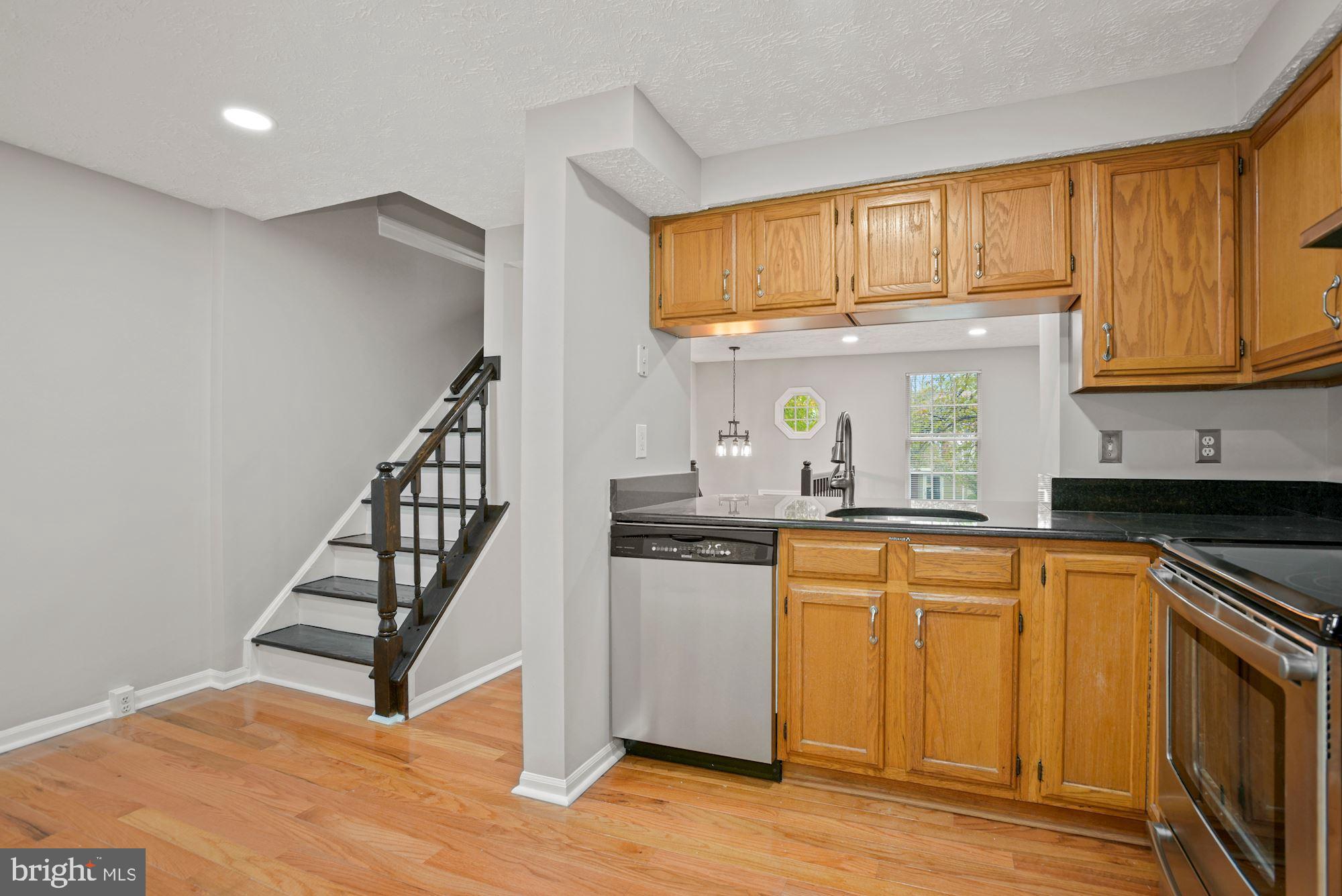 WOODCREST CLUSTER - Residential Lease