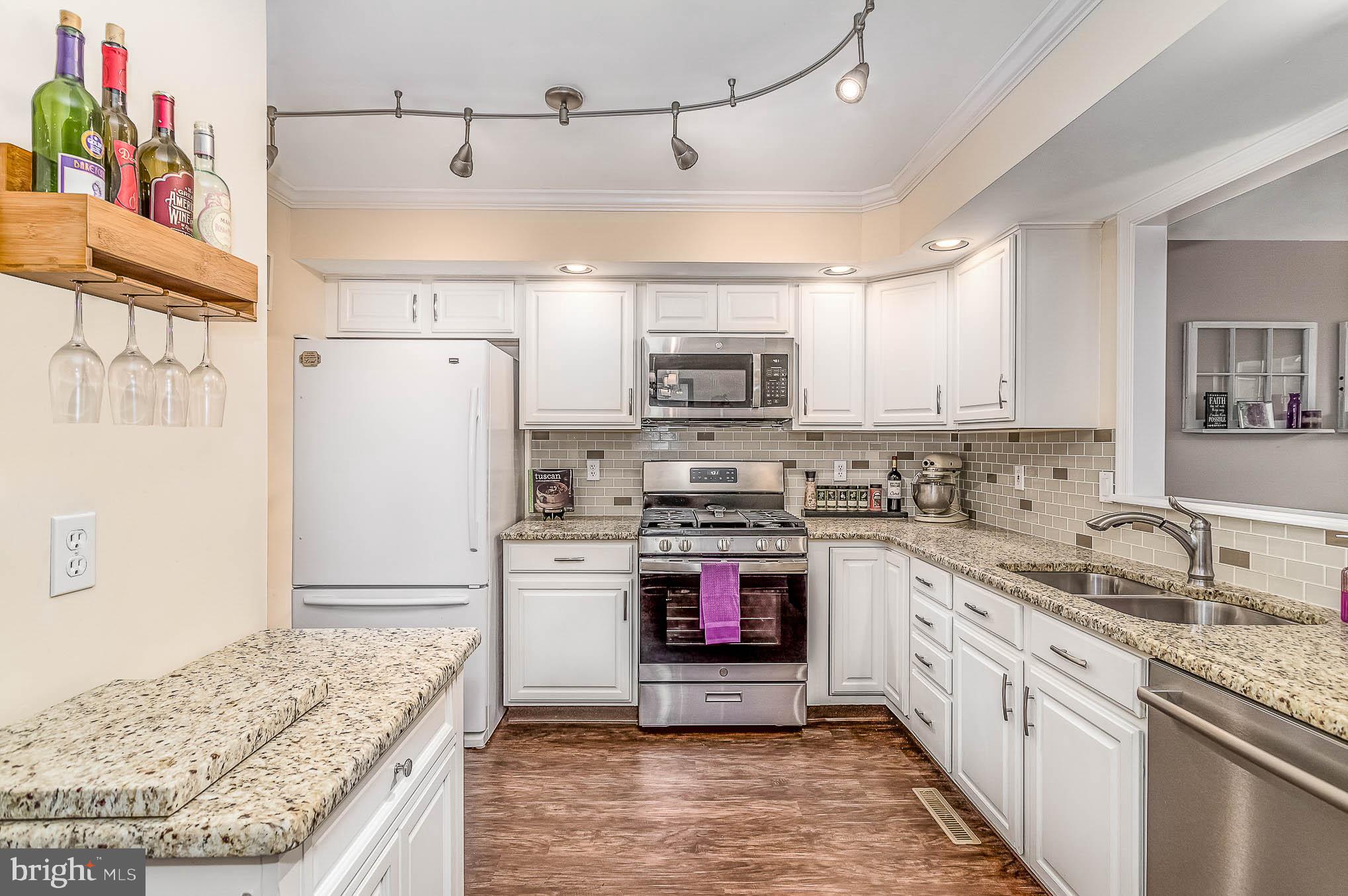 SOUTH FIELD CROSSING - Residential