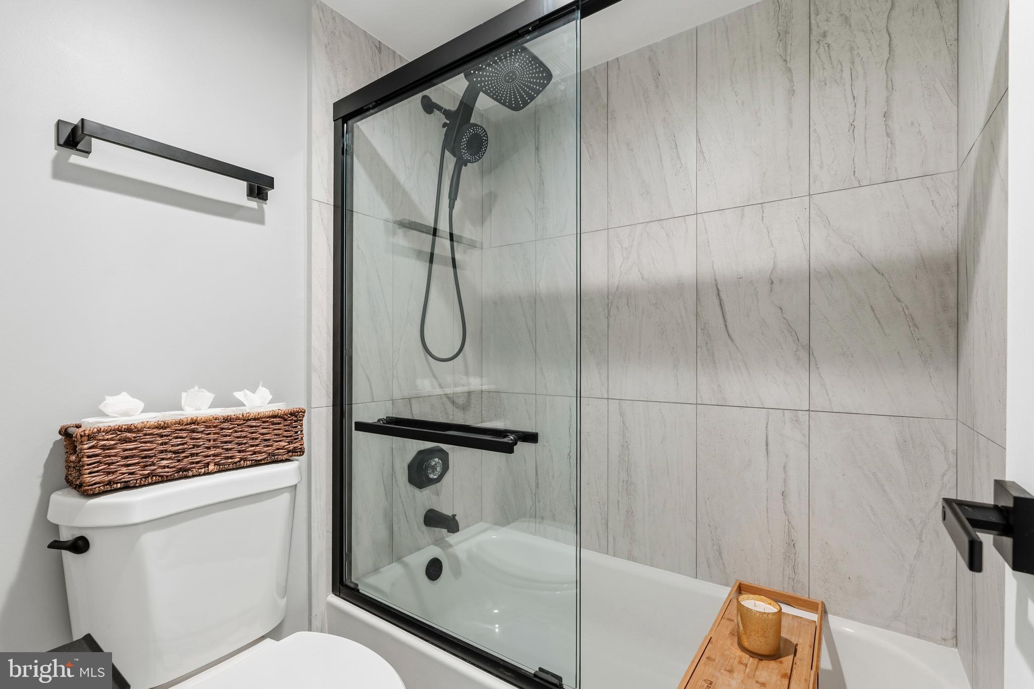 WATERGATE AT LANDMARK - Residential