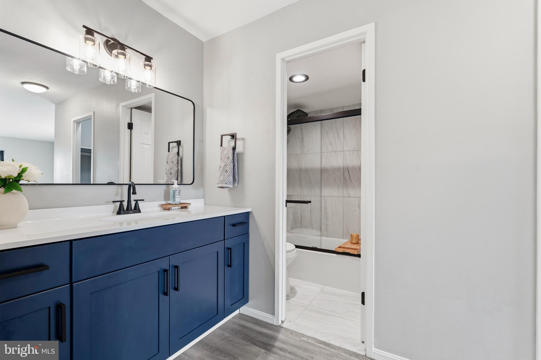 WATERGATE AT LANDMARK - Residential