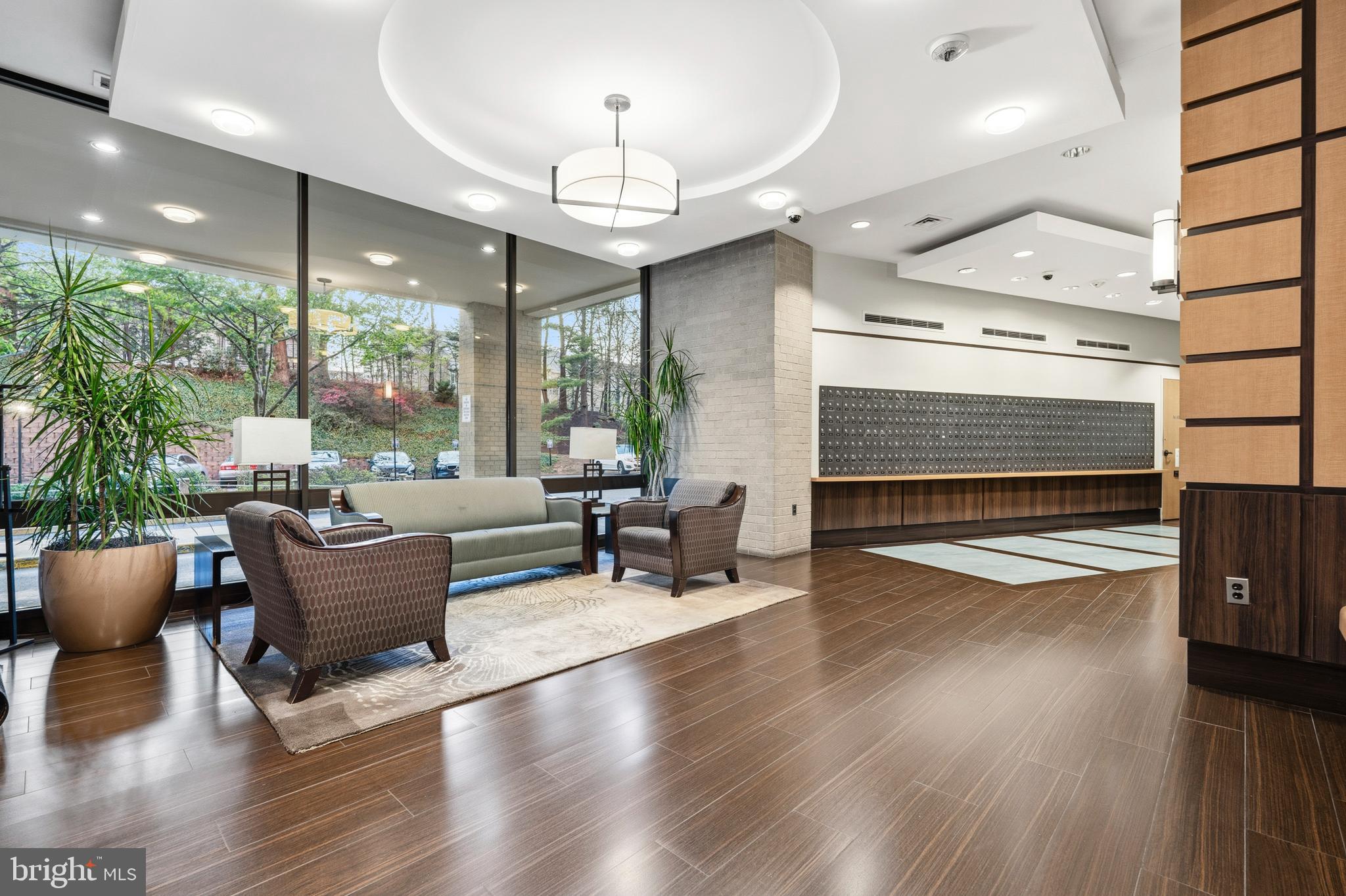 WATERGATE AT LANDMARK - Residential