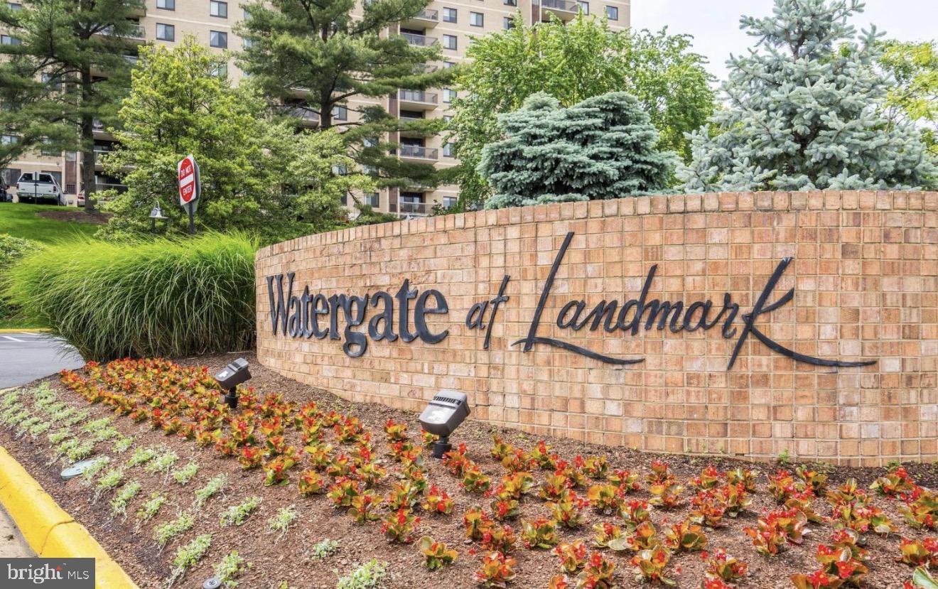 WATERGATE AT LANDMARK - Residential