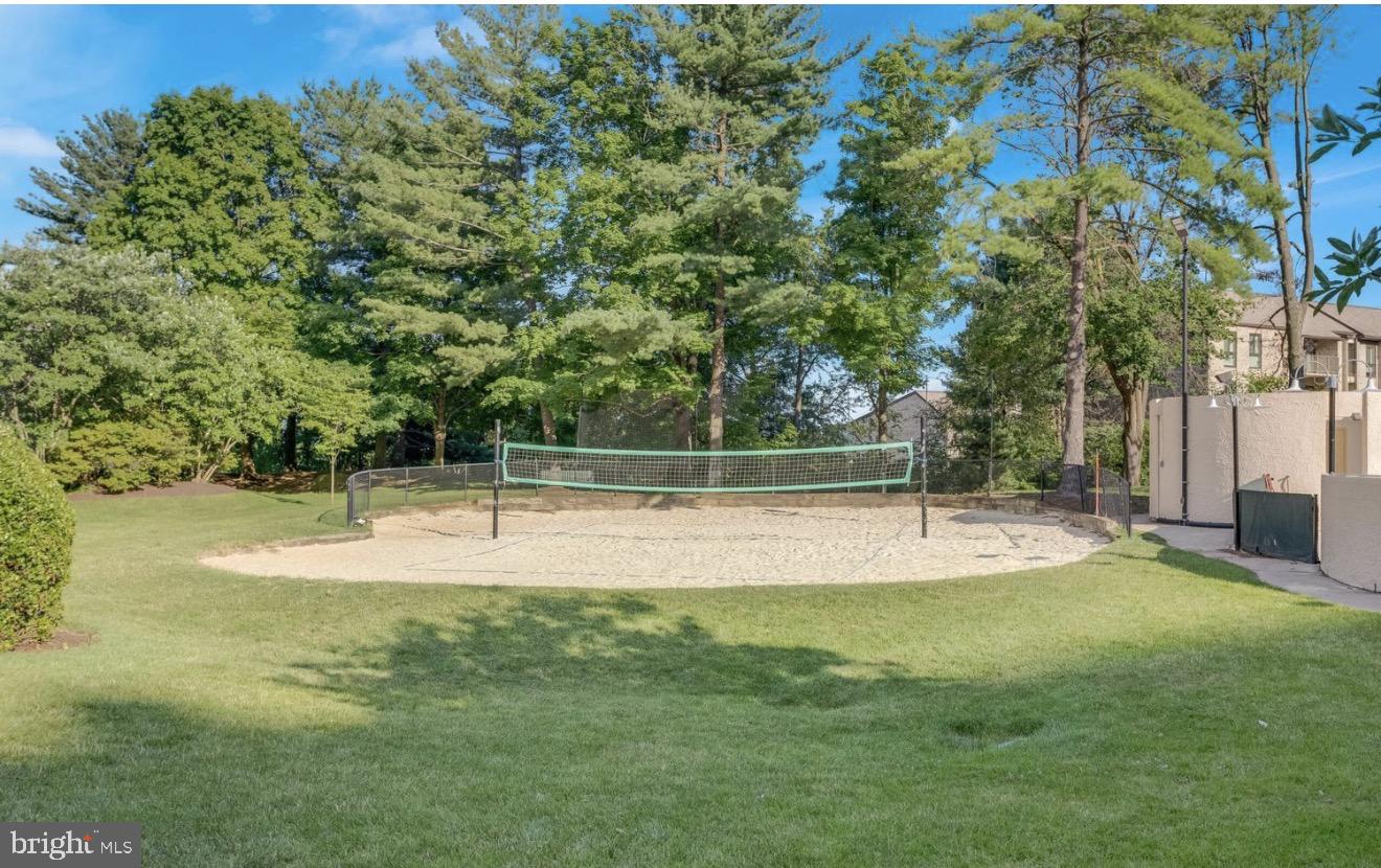 WATERGATE AT LANDMARK - Residential