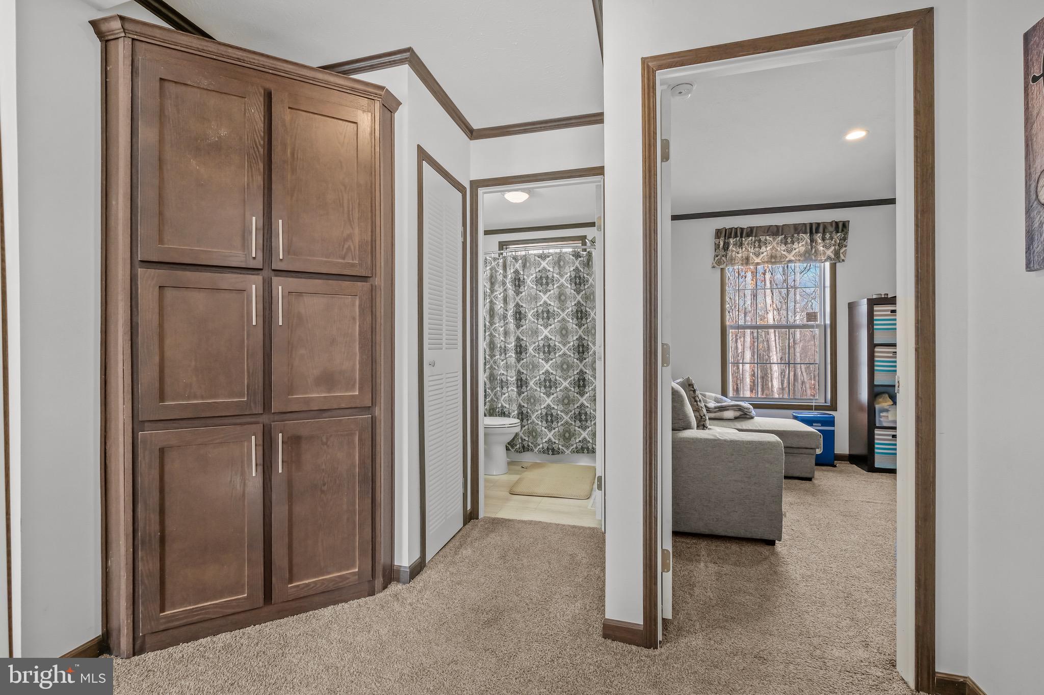 SLEEPY KNOLLS - Residential