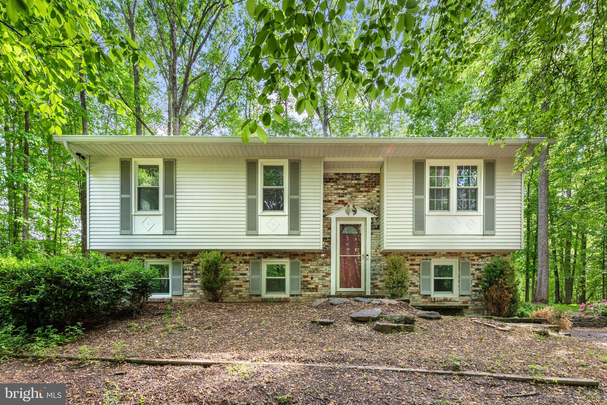 WOODS OF SHENANDOAH - Residential